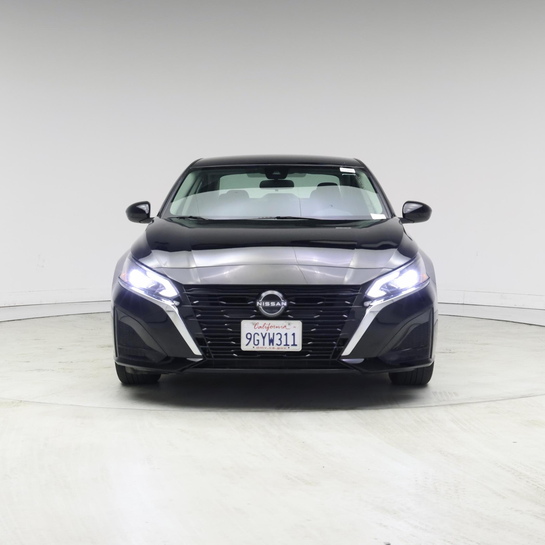 Thumbnail: 2023 Nissan Altima - 5