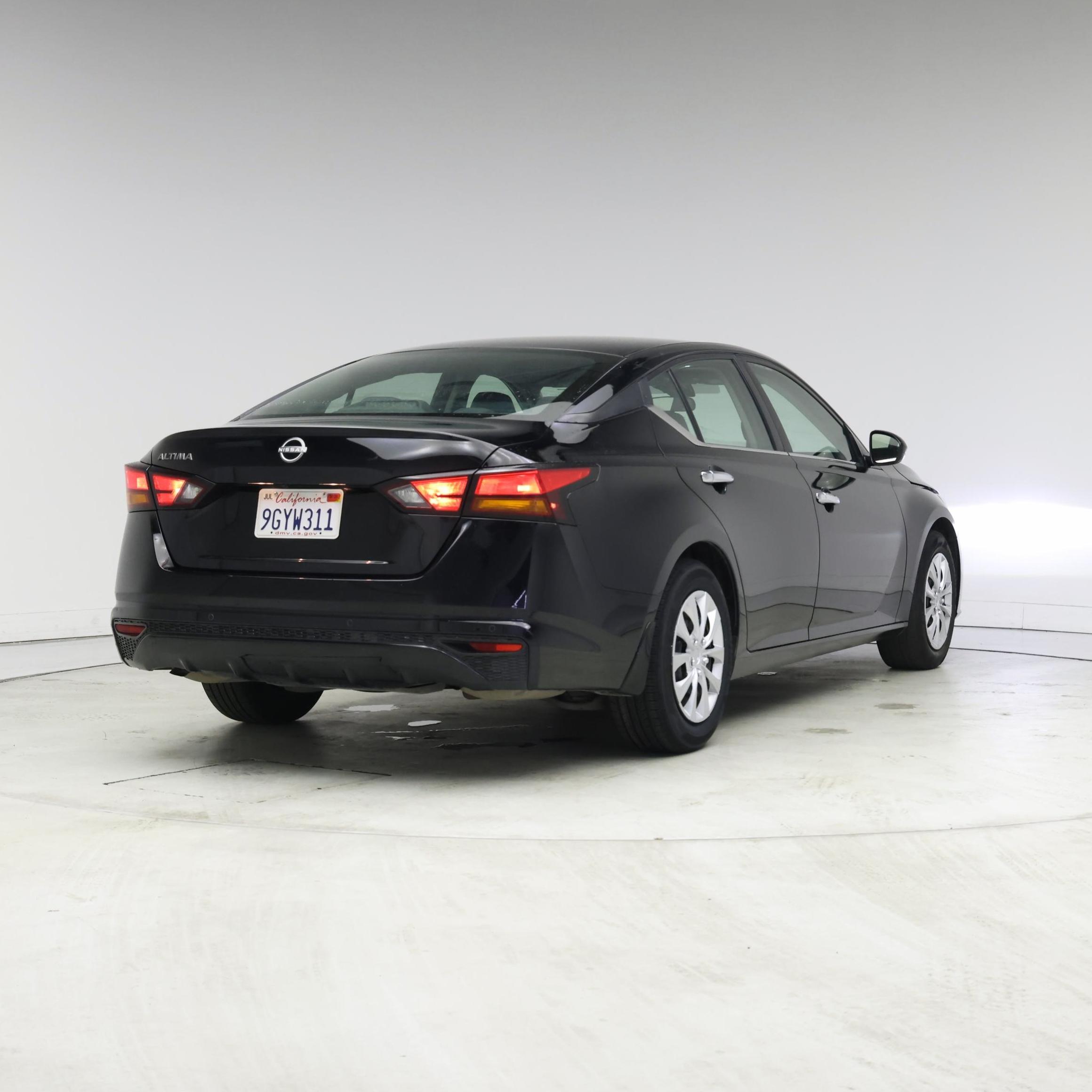 Thumbnail: 2023 Nissan Altima - 8