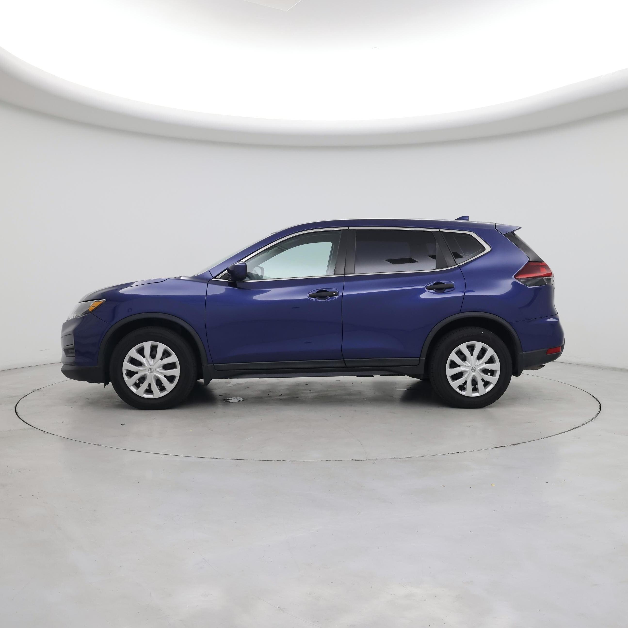 Thumbnail: 2020 Nissan Rogue - 3
