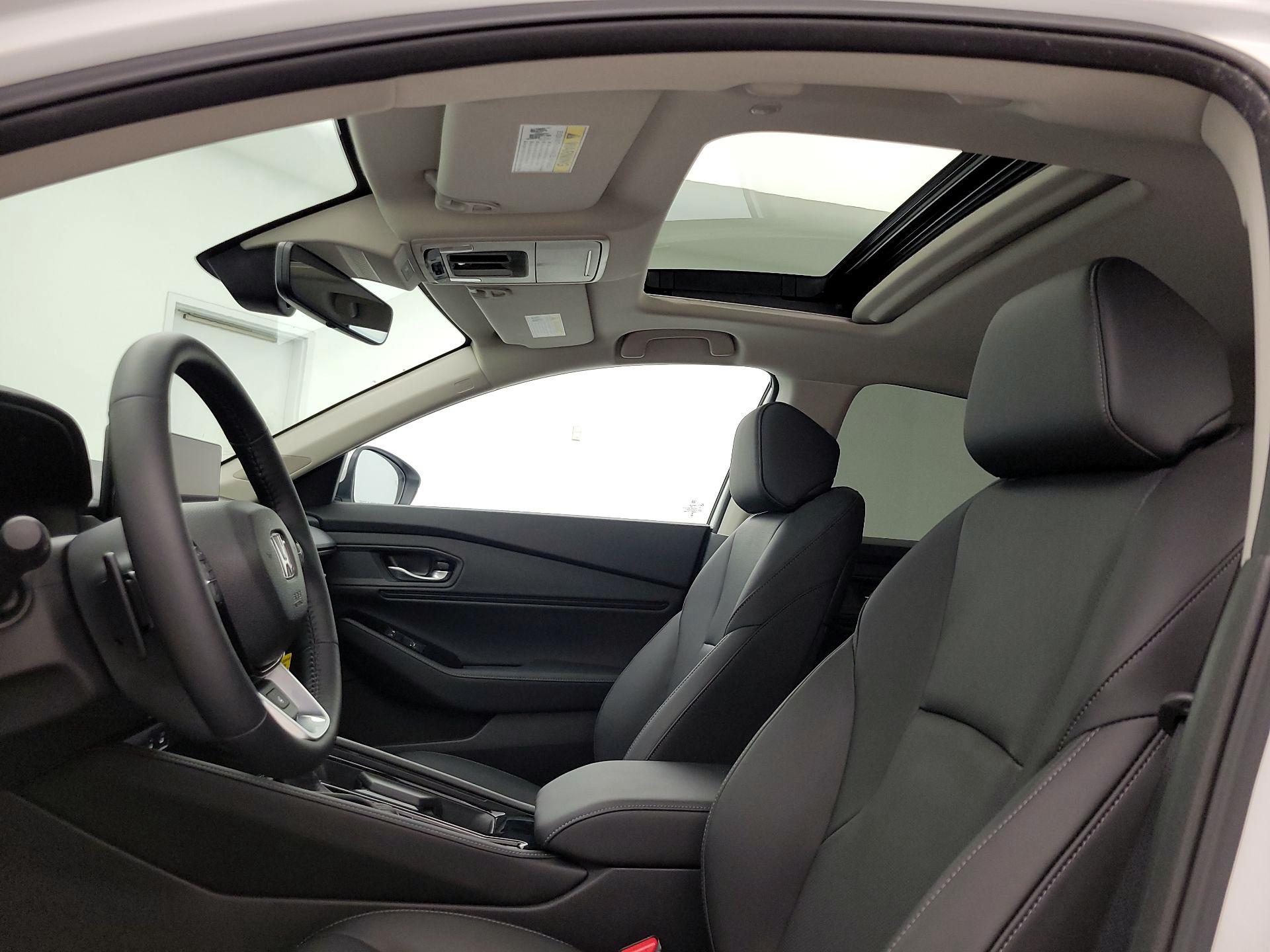 Thumbnail: 2025 Honda Accord - 19