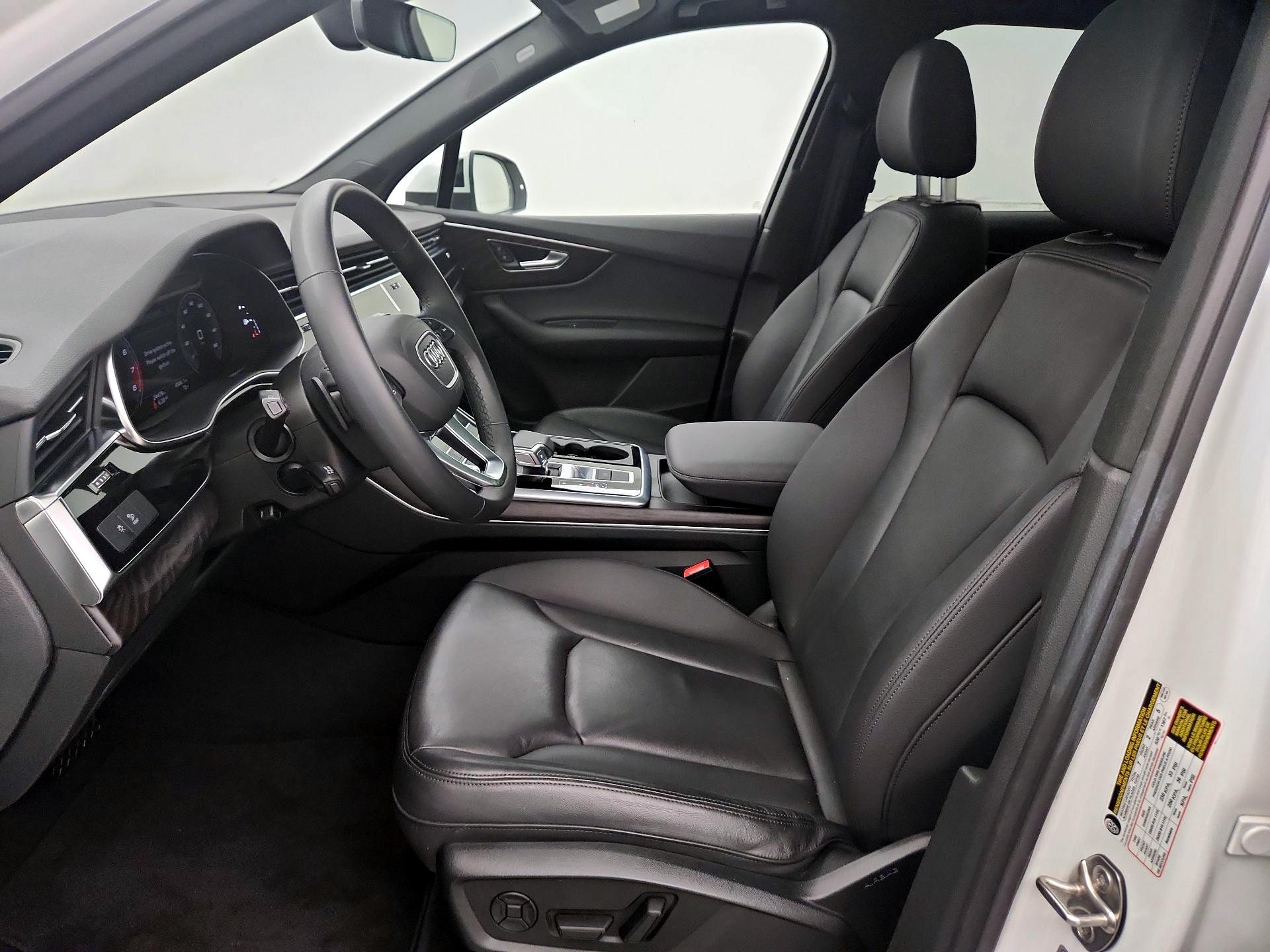 Thumbnail: 2021 Audi Q7 - 11