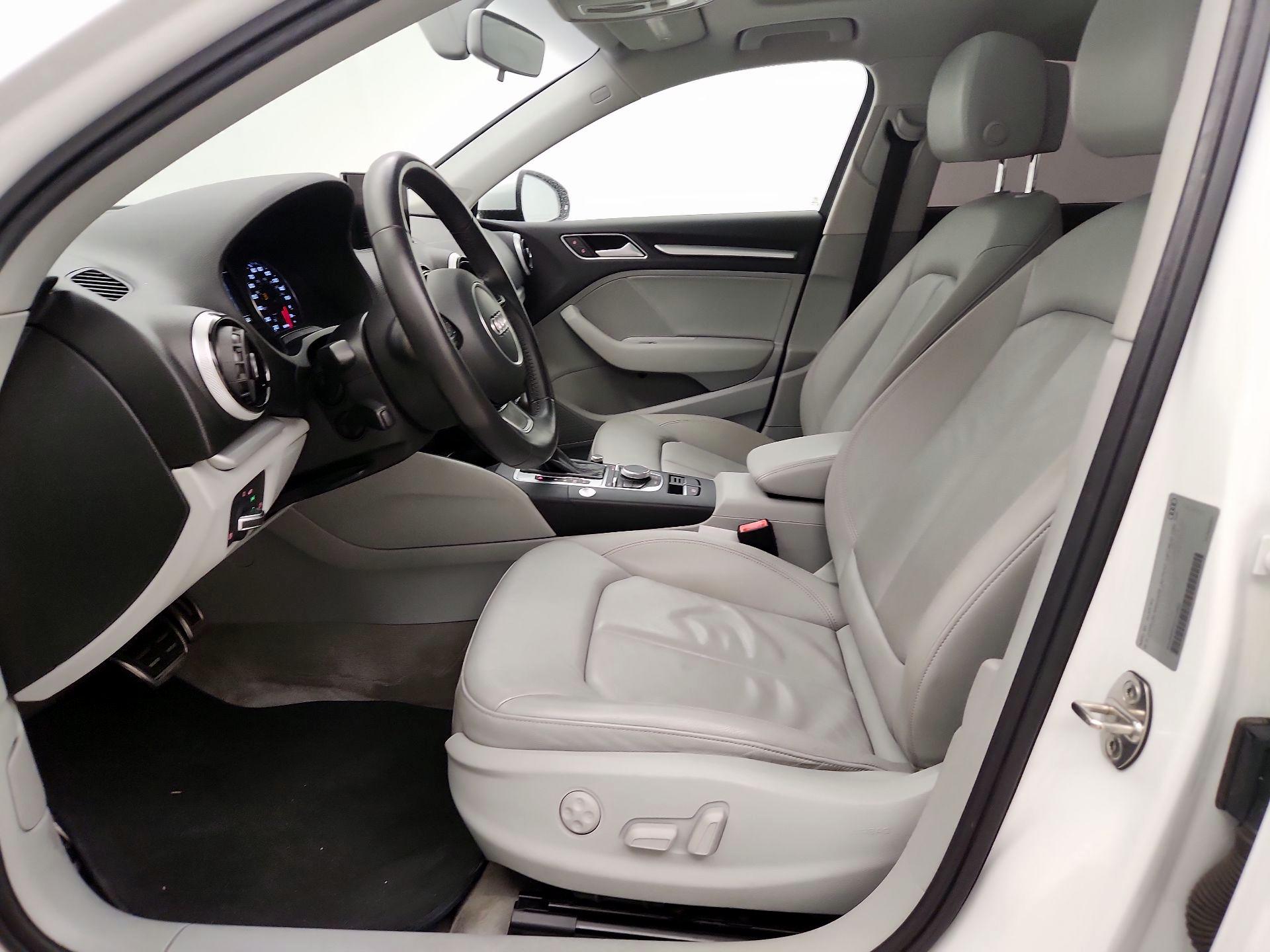 Thumbnail: 2016 Audi A3 - 11