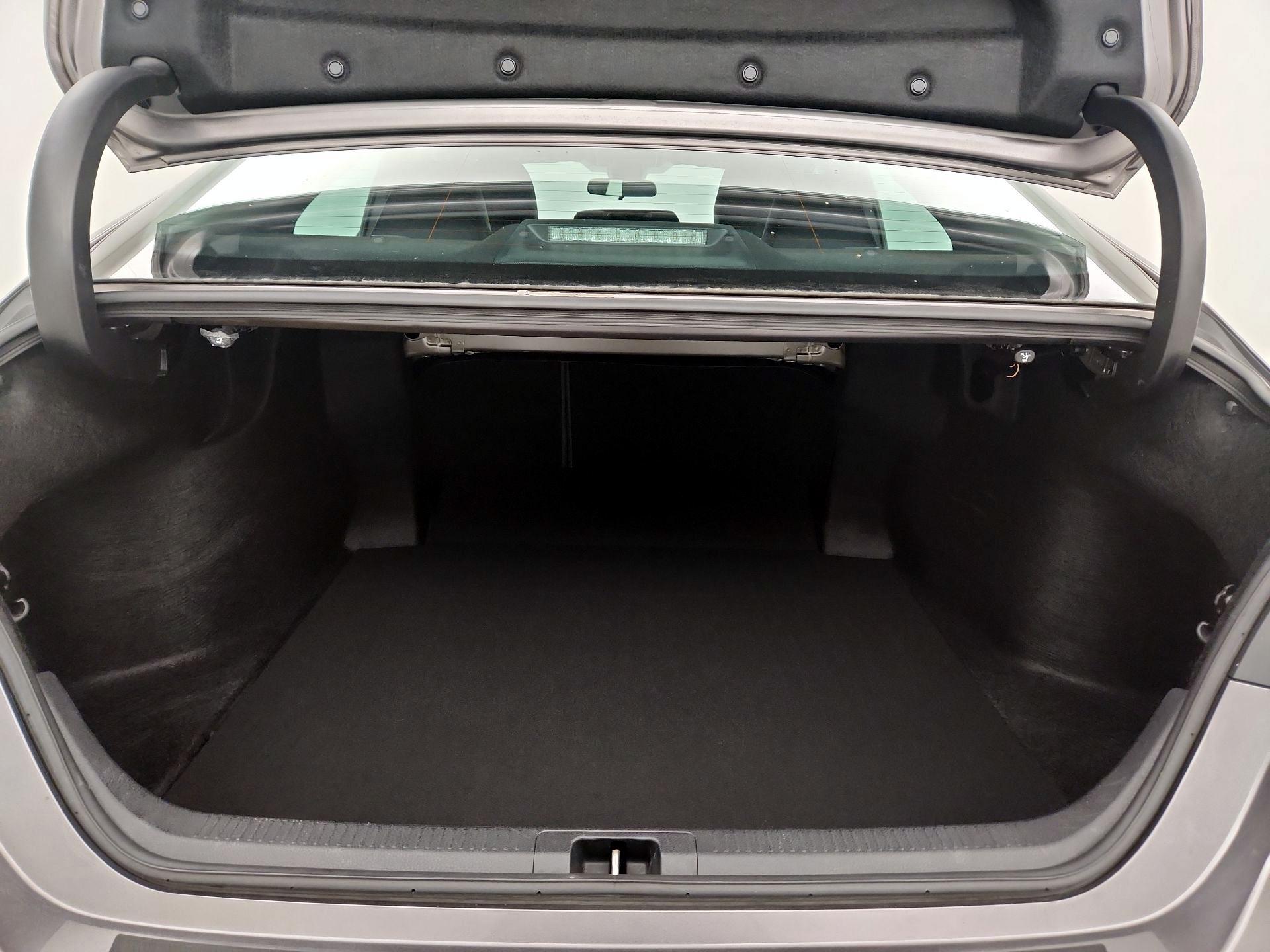 Thumbnail: 2019 Toyota Camry - 20