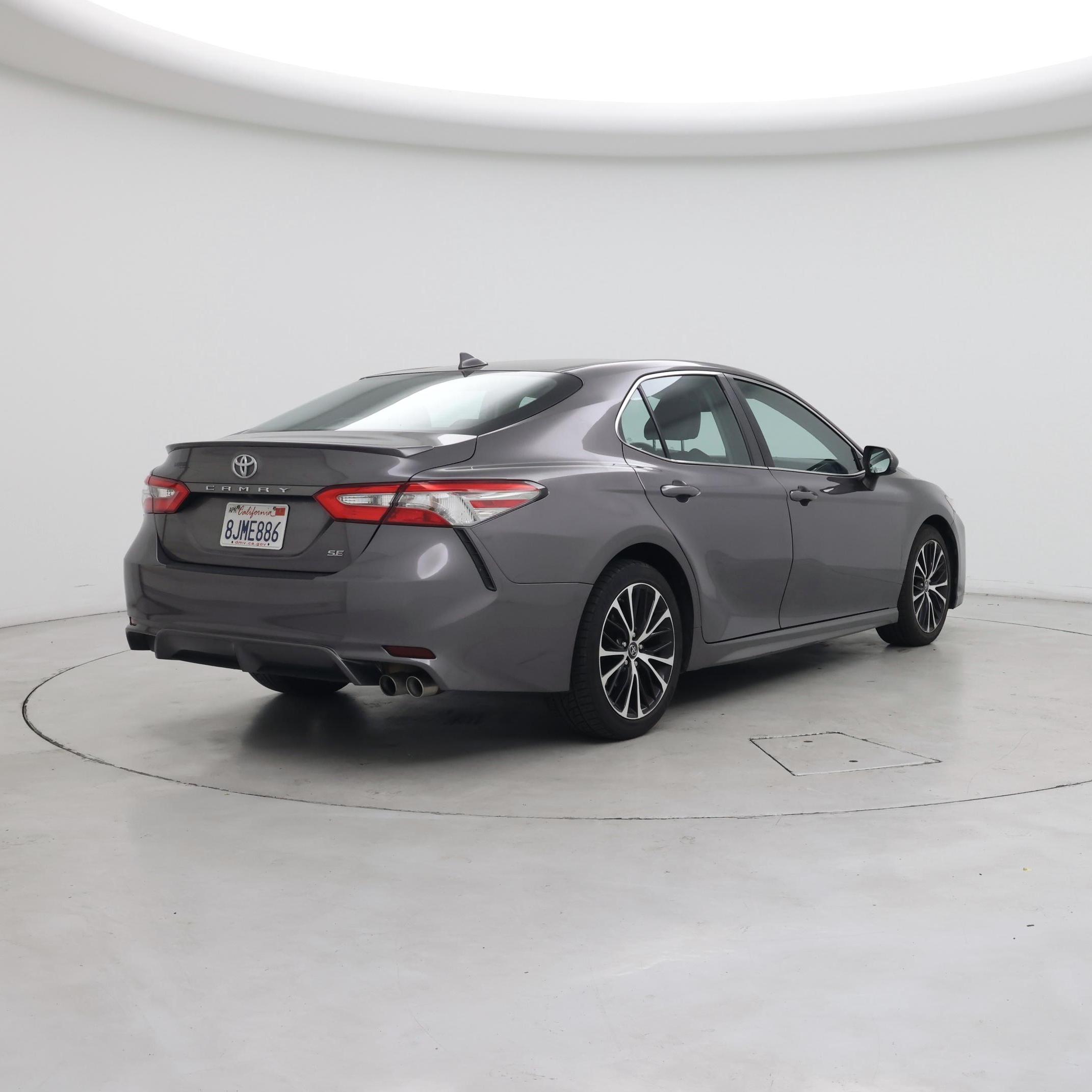 Thumbnail: 2019 Toyota Camry - 8