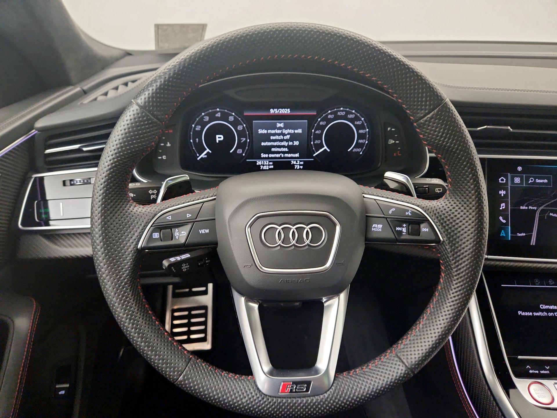 Thumbnail: 2020 Audi RS Q8 - 10