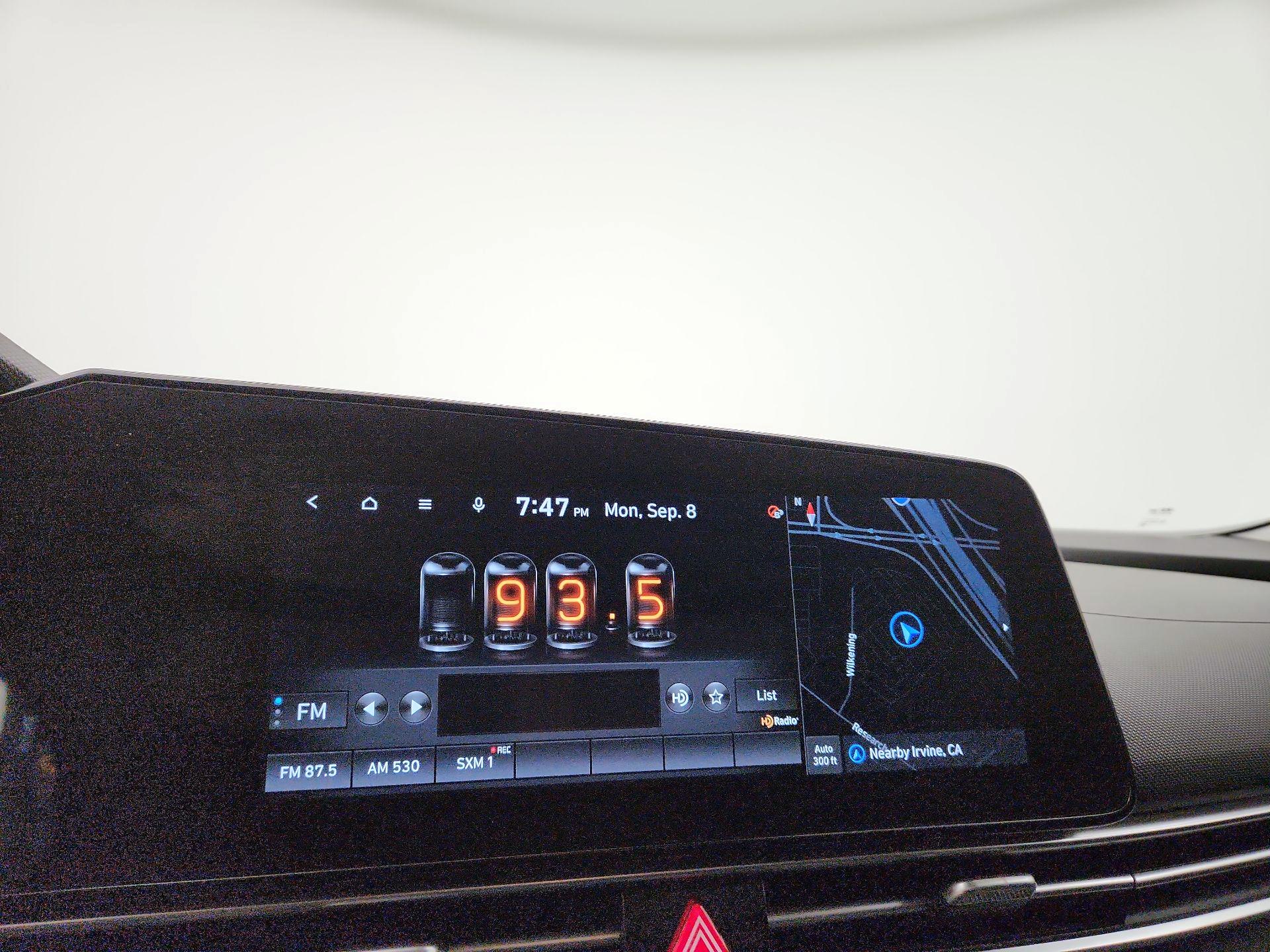 Thumbnail: 2023 Hyundai Elantra - 16