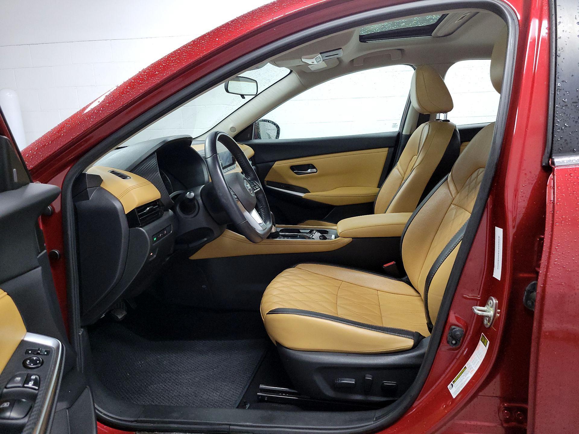 Thumbnail: 2020 Nissan Sentra - 11