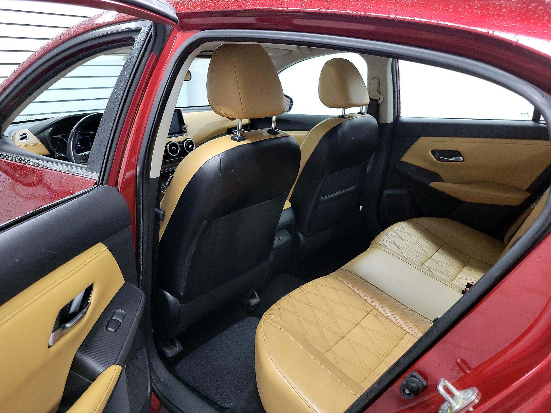 Thumbnail: 2020 Nissan Sentra - 20