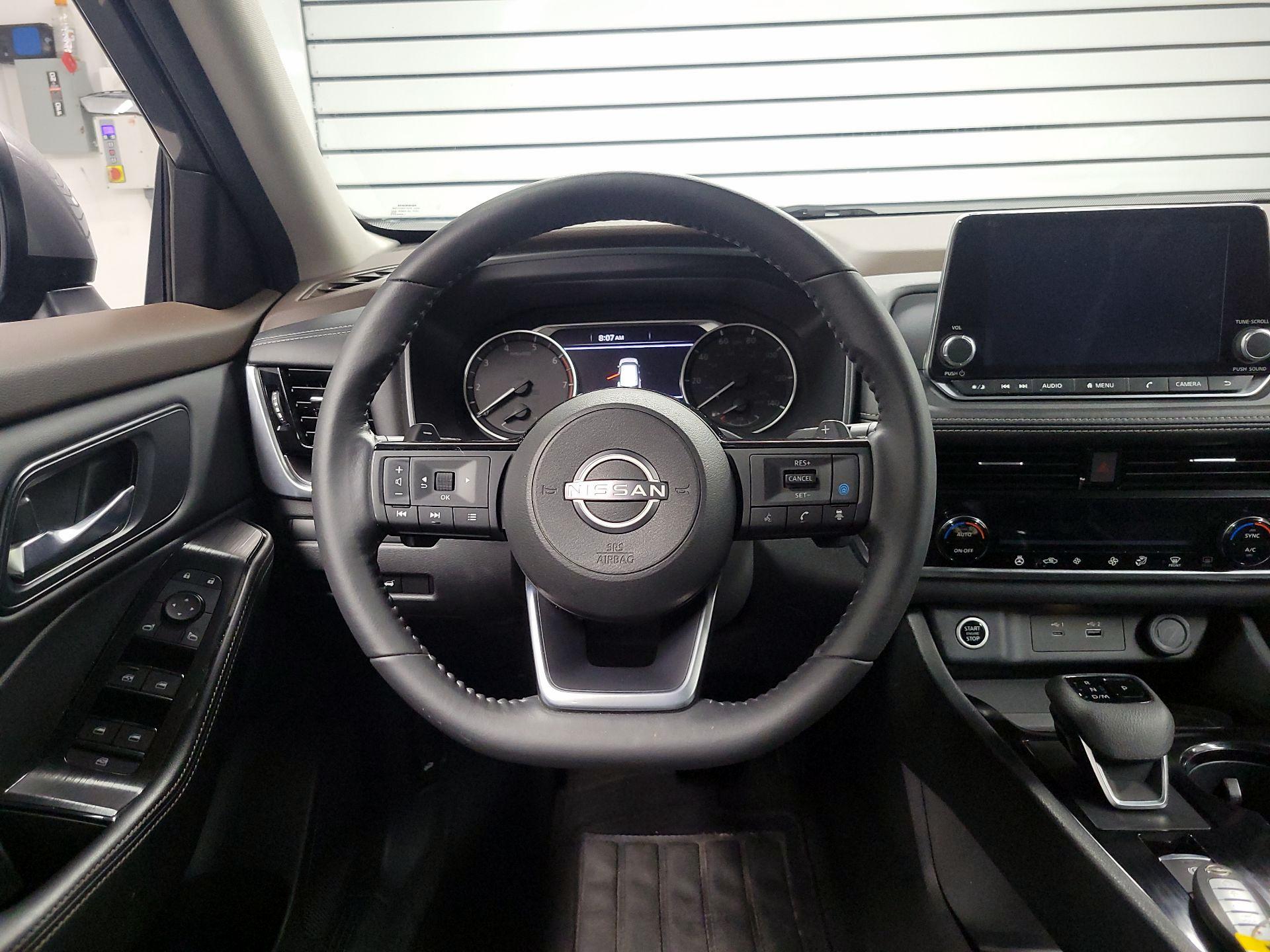 Thumbnail: 2022 Nissan Rogue - 10