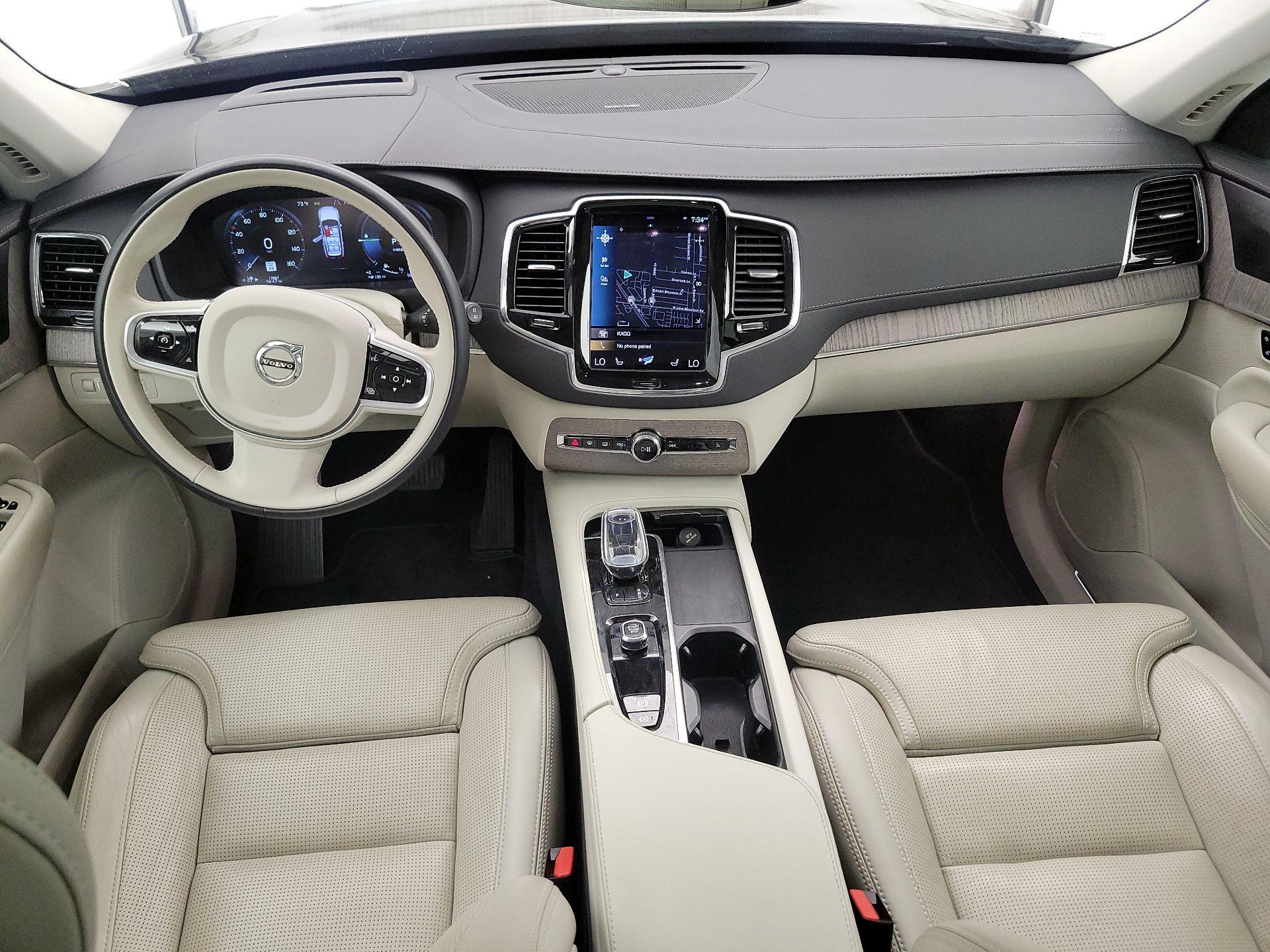 Thumbnail: 2022 Volvo XC90 - 9