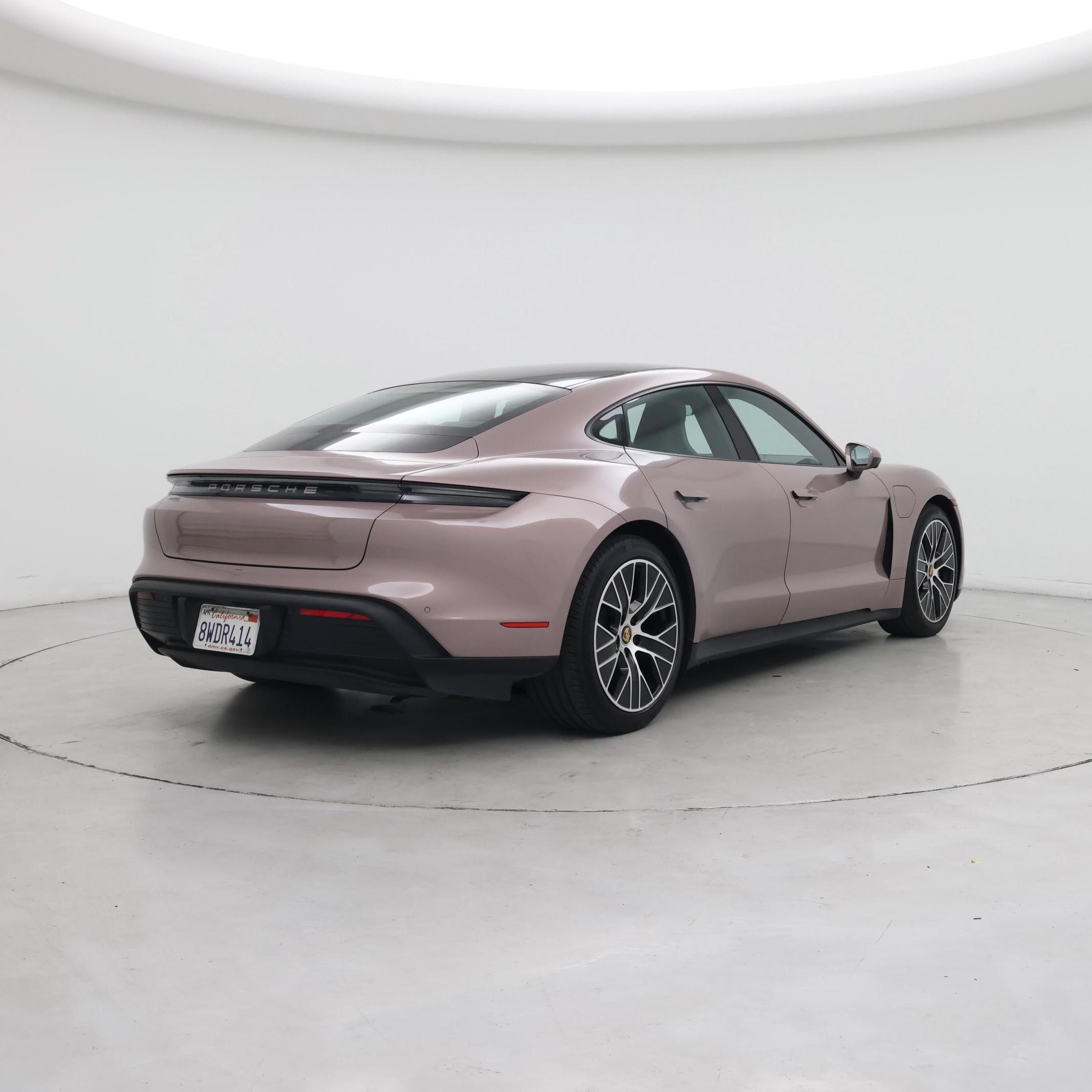 Thumbnail: 2021 Porsche Taycan - 8