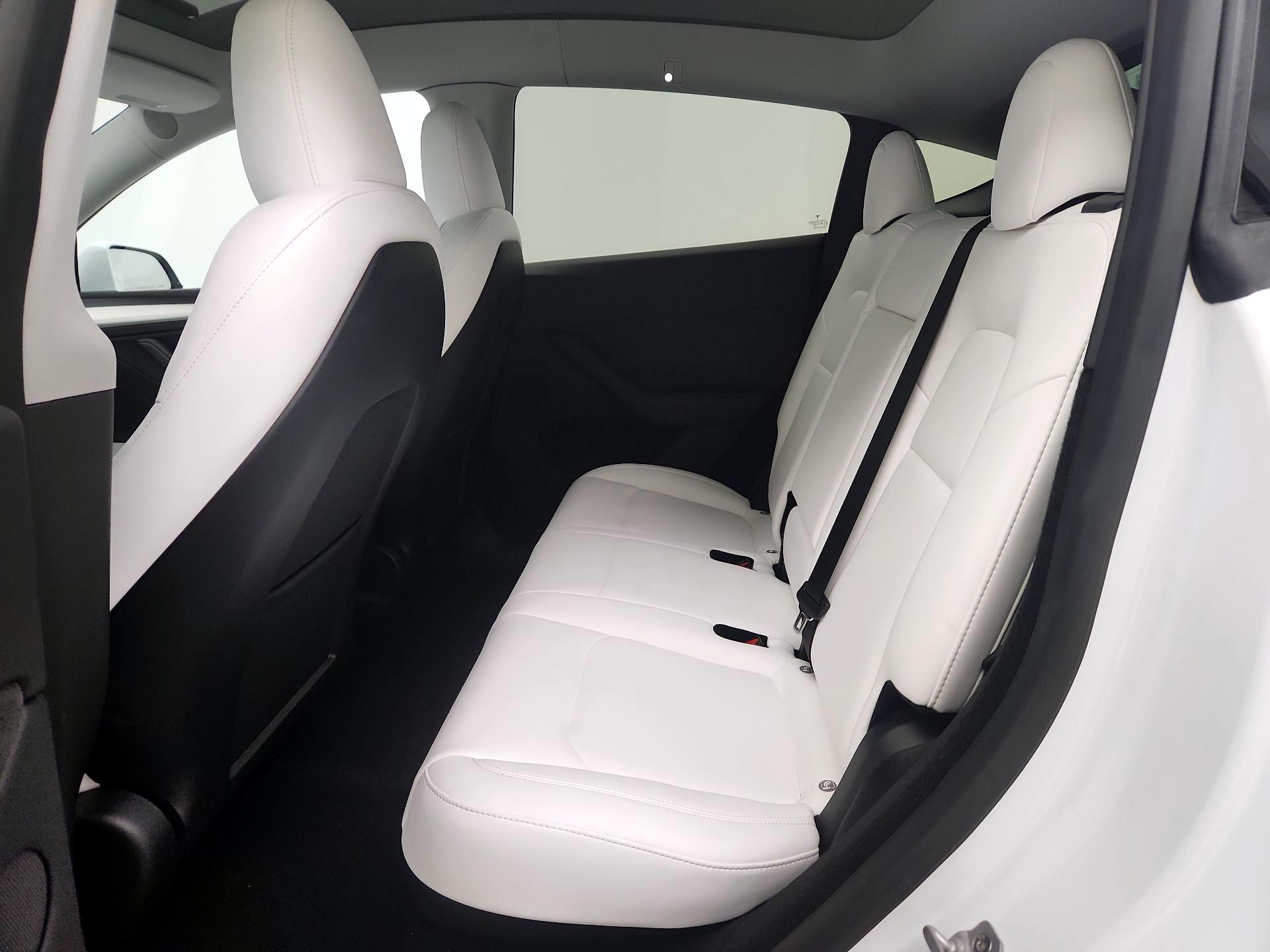 Thumbnail: 2023 Tesla Model Y - 18