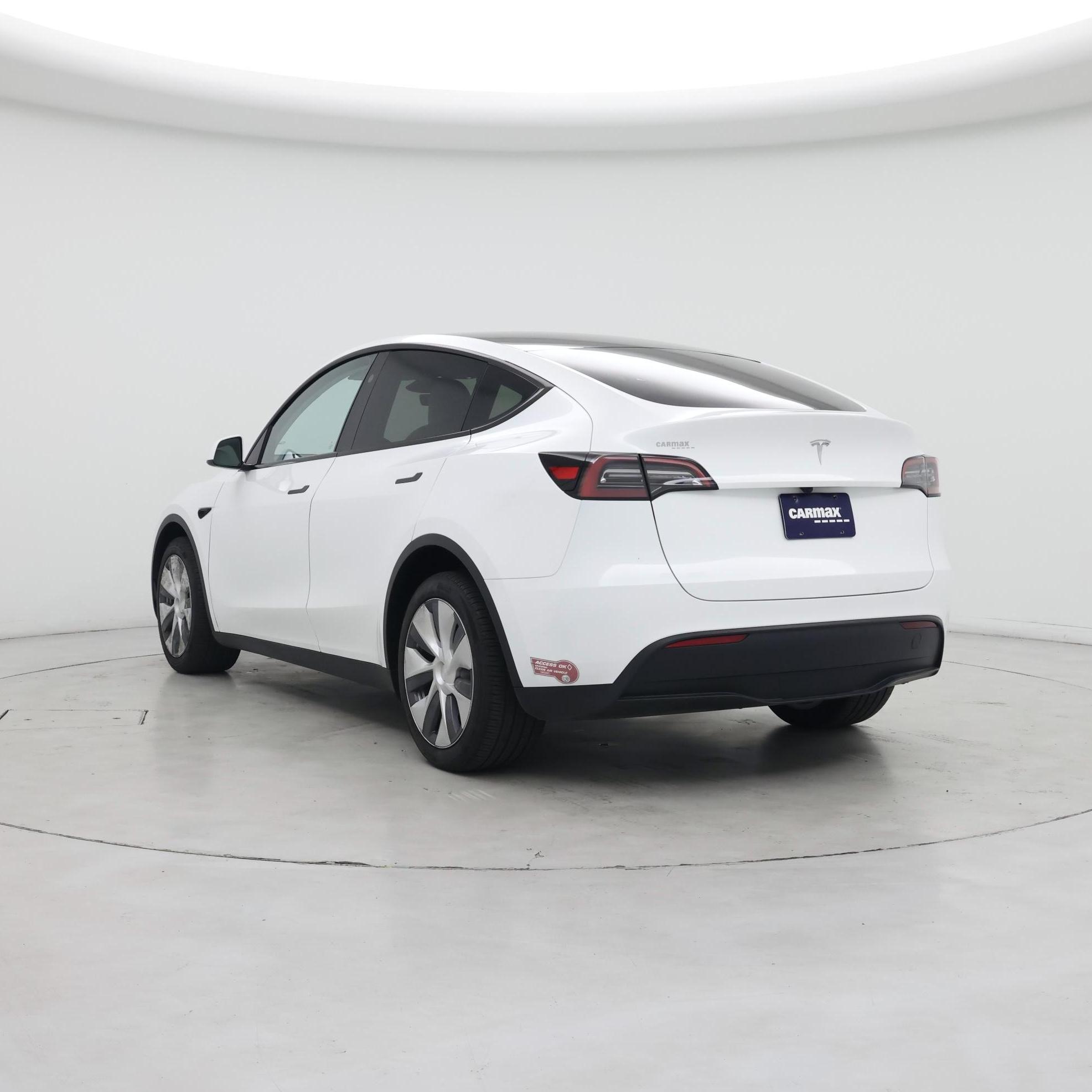 Thumbnail: 2023 Tesla Model Y - 2