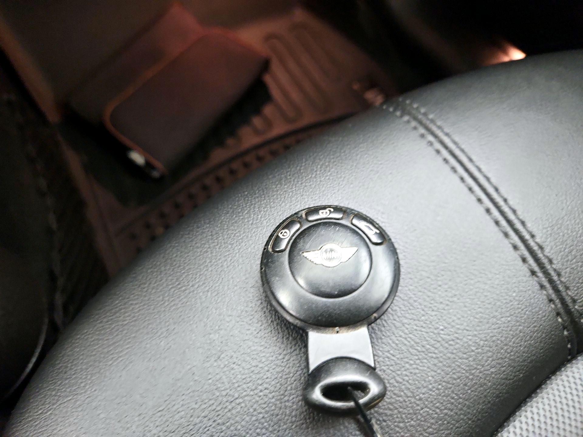 Thumbnail: 2016 MINI Cooper Countryman - 20