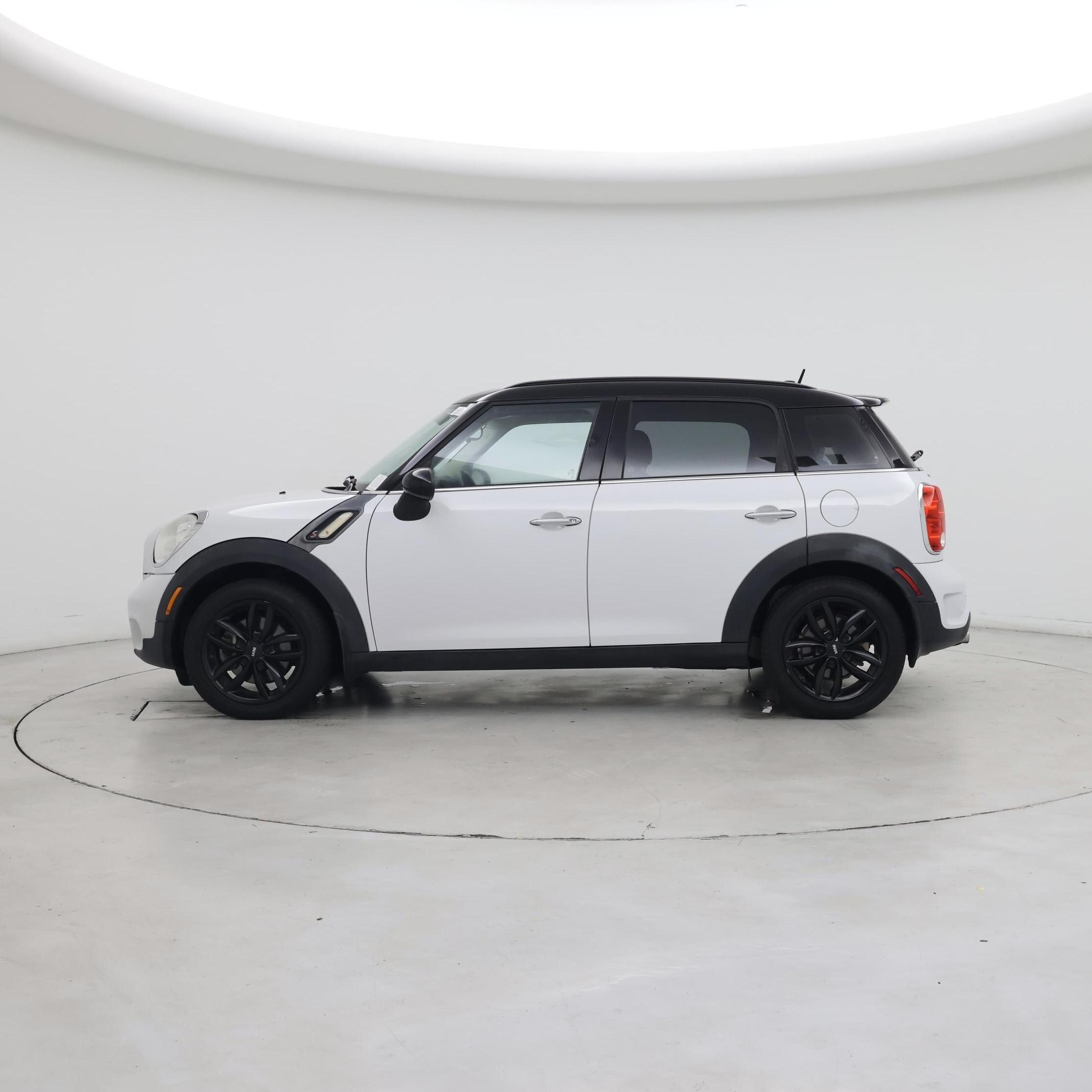 Thumbnail: 2016 MINI Cooper Countryman - 3