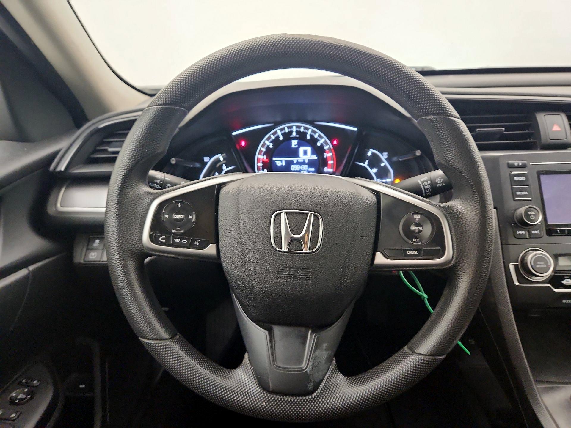 Thumbnail: 2016 Honda Civic - 10