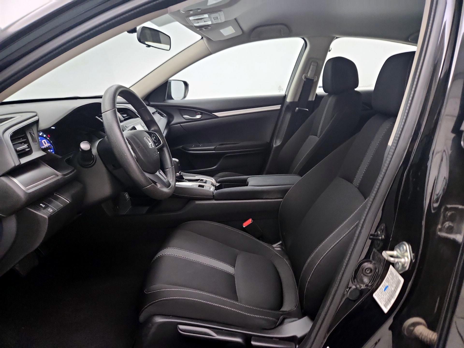 Thumbnail: 2016 Honda Civic - 11
