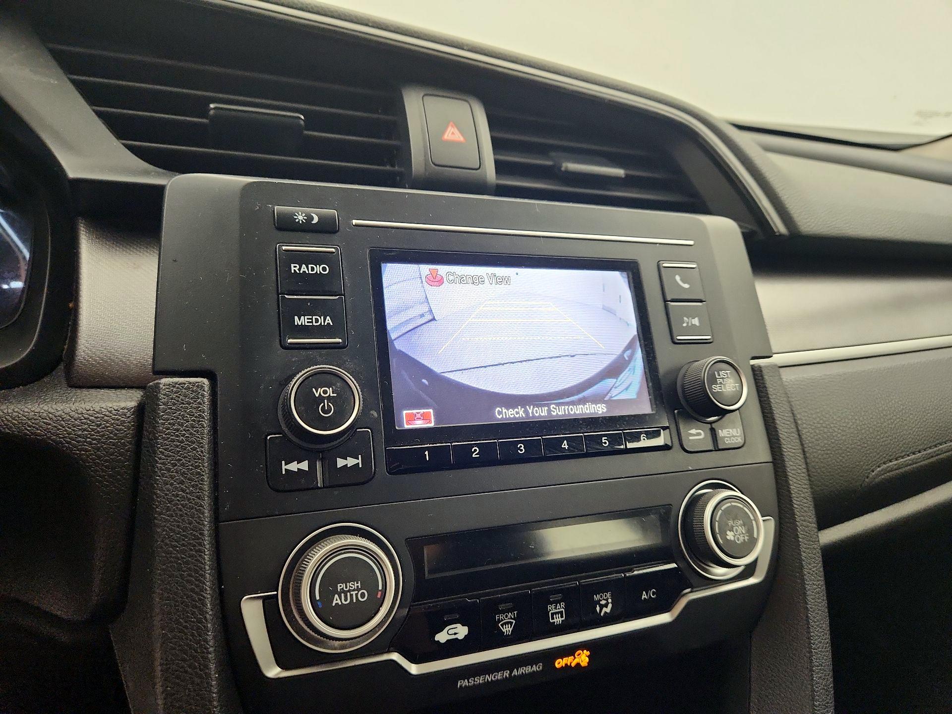 Thumbnail: 2016 Honda Civic - 14