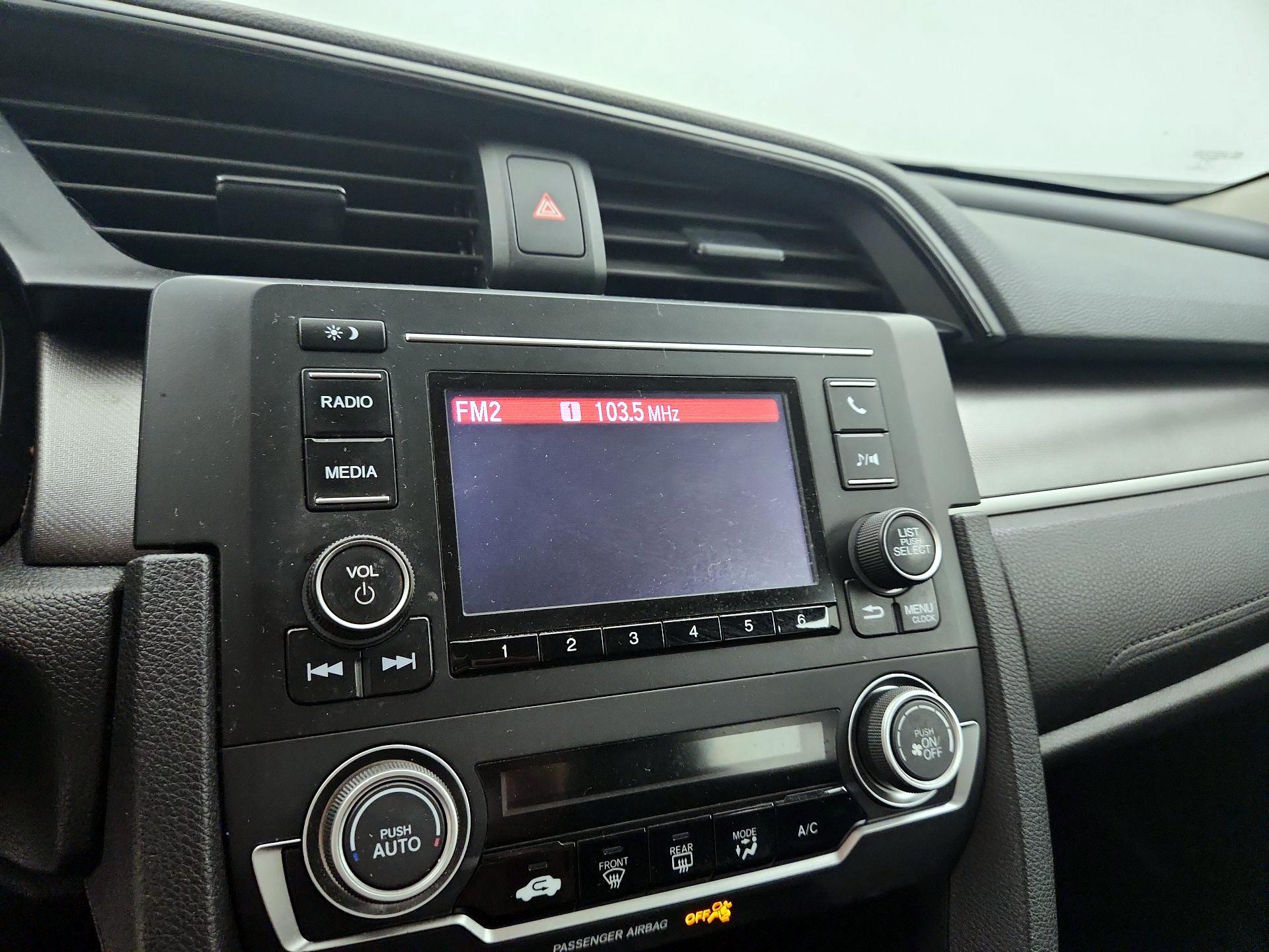 Thumbnail: 2016 Honda Civic - 15