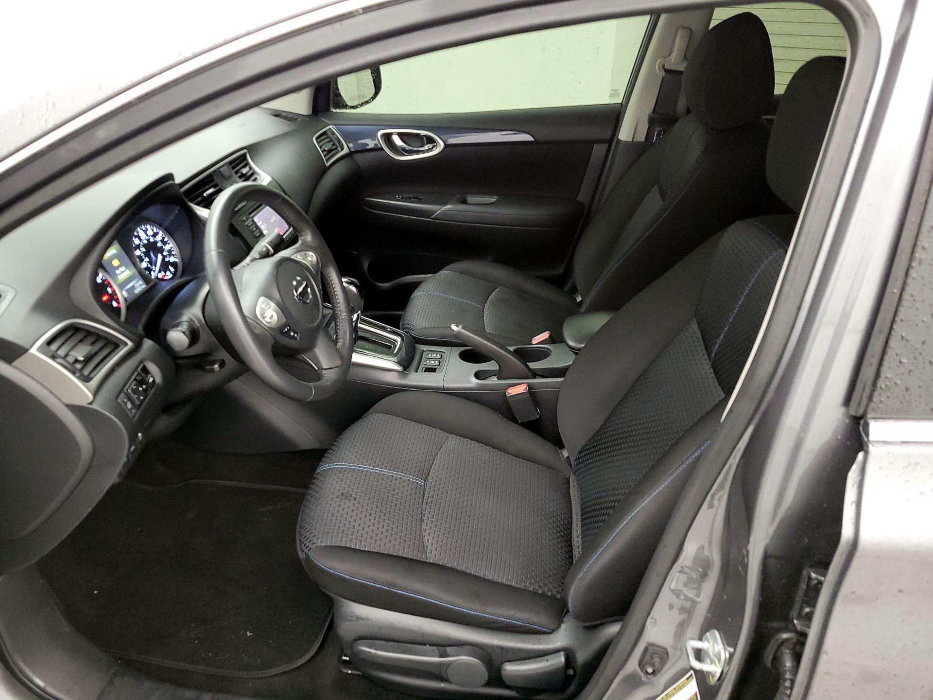 Thumbnail: 2017 Nissan Sentra - 11