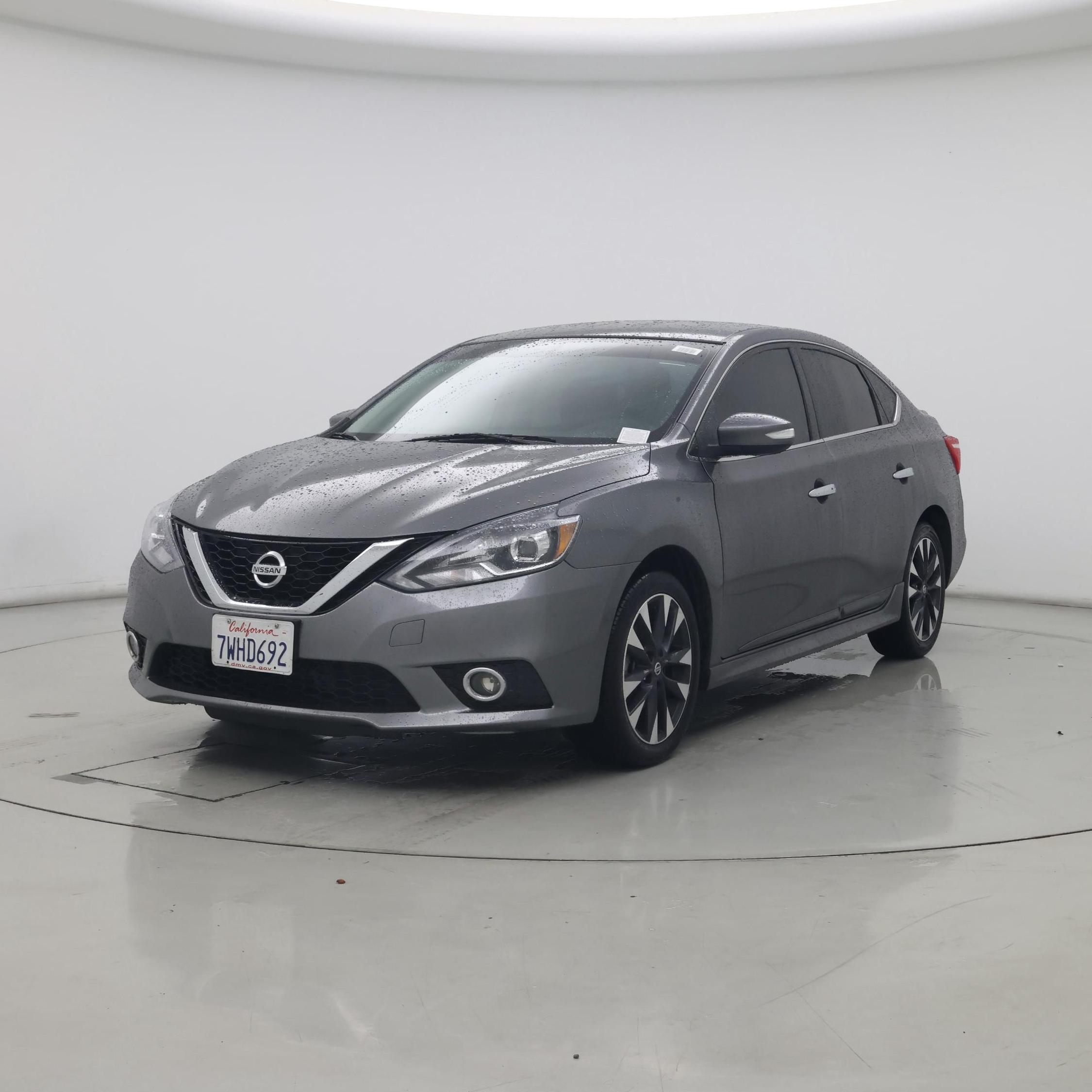 Thumbnail: 2017 Nissan Sentra - 4