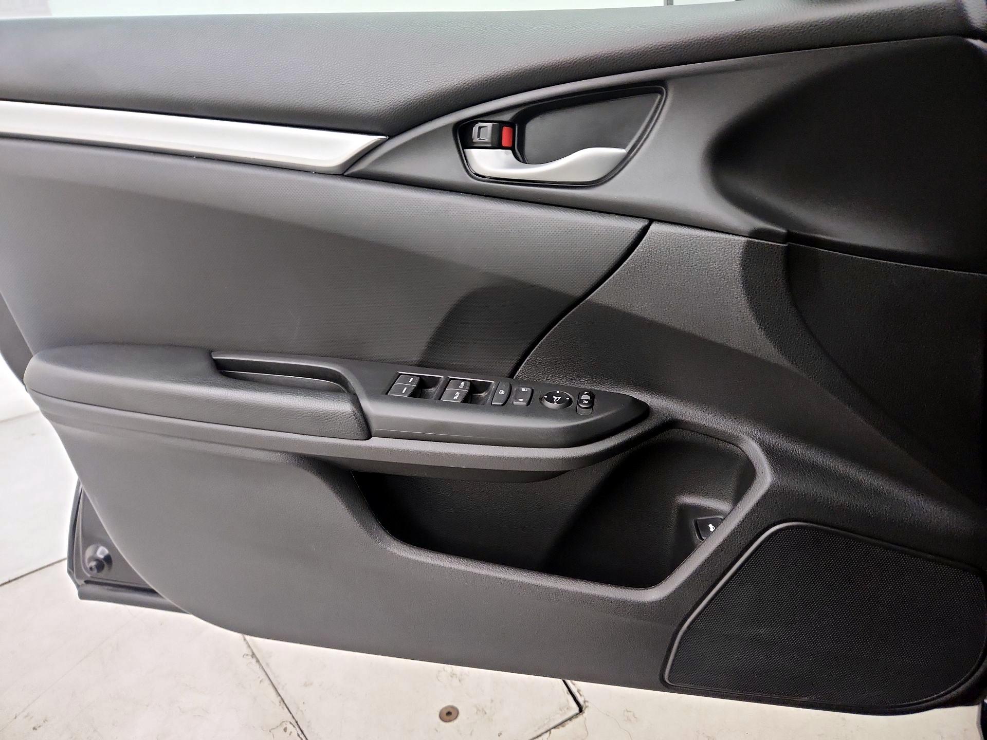 Thumbnail: 2020 Honda Civic - 12