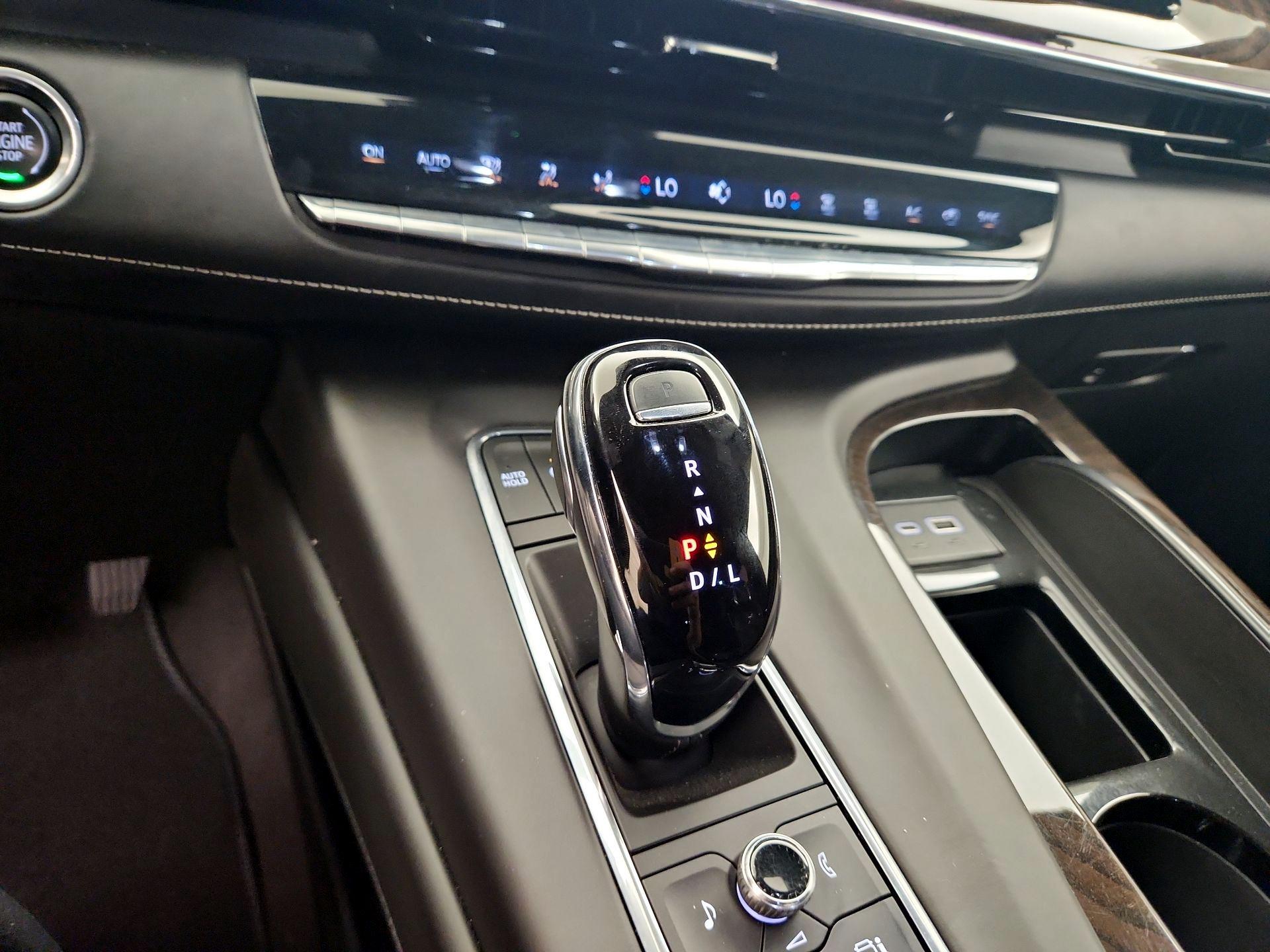 Thumbnail: 2023 Cadillac Escalade - 18