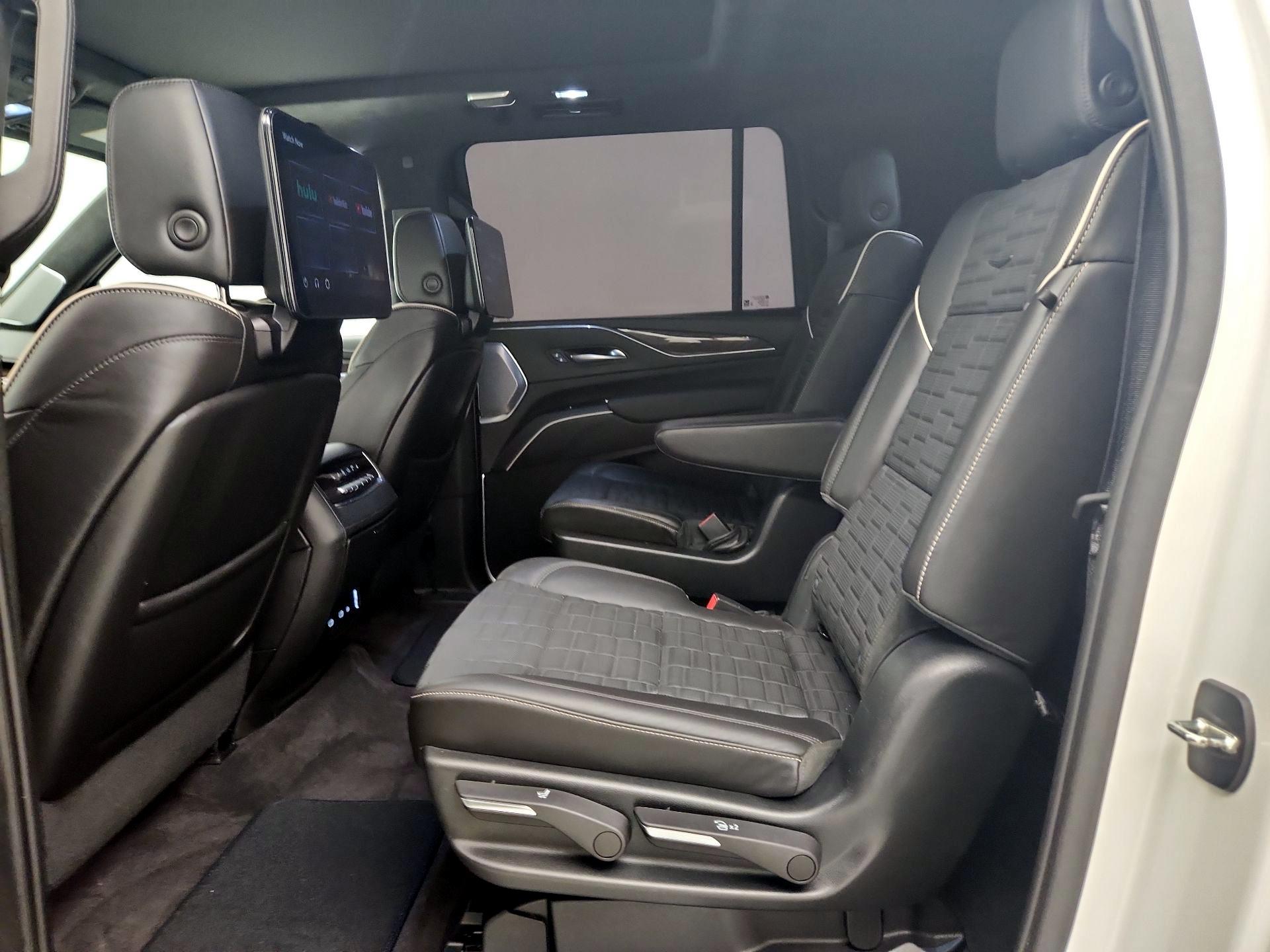 Thumbnail: 2023 Cadillac Escalade - 20