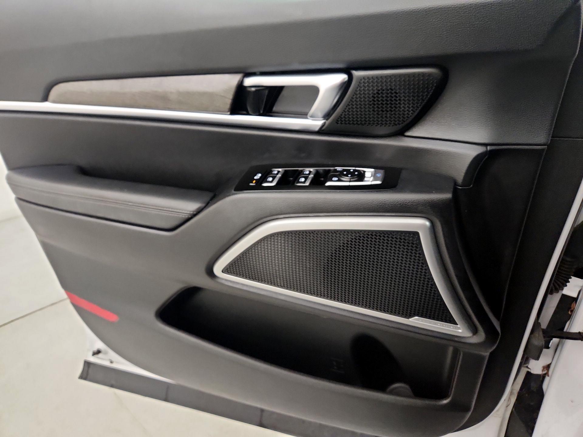 Thumbnail: 2021 Kia Telluride - 12