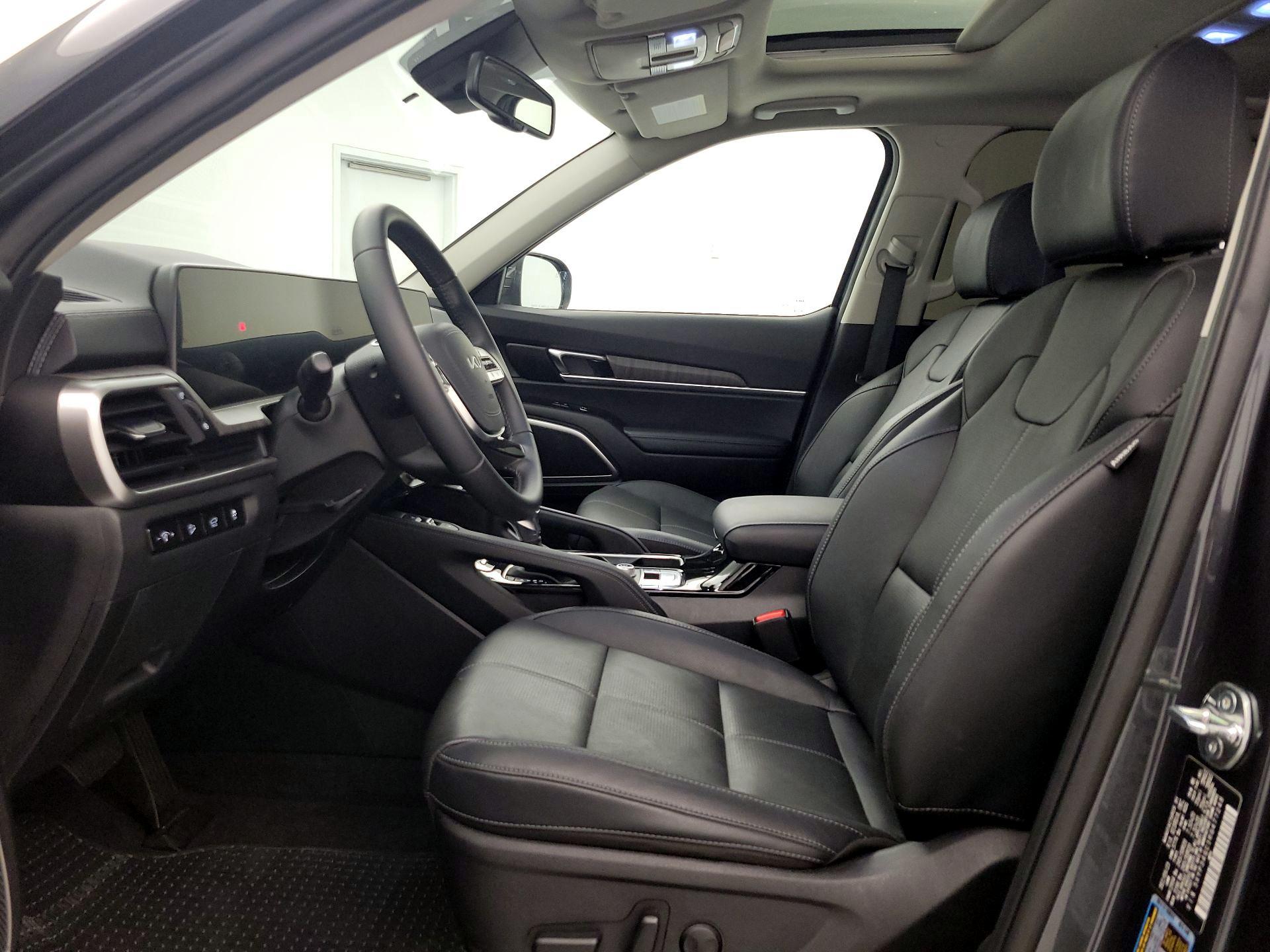 Thumbnail: 2024 Kia Telluride - 11