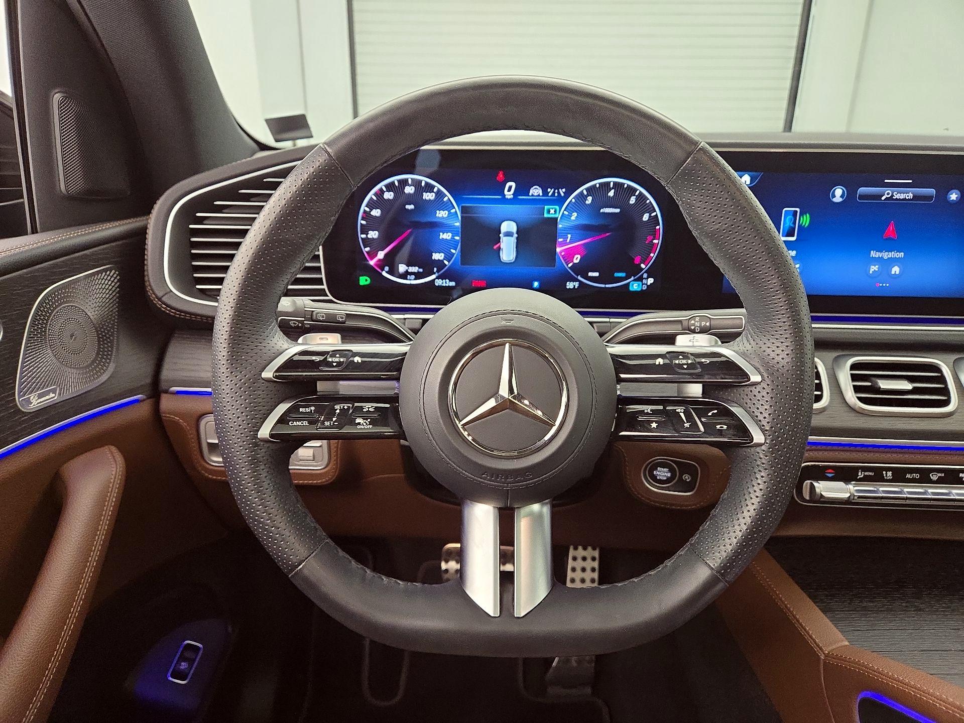 Thumbnail: 2024 Mercedes-Benz GLS - 10