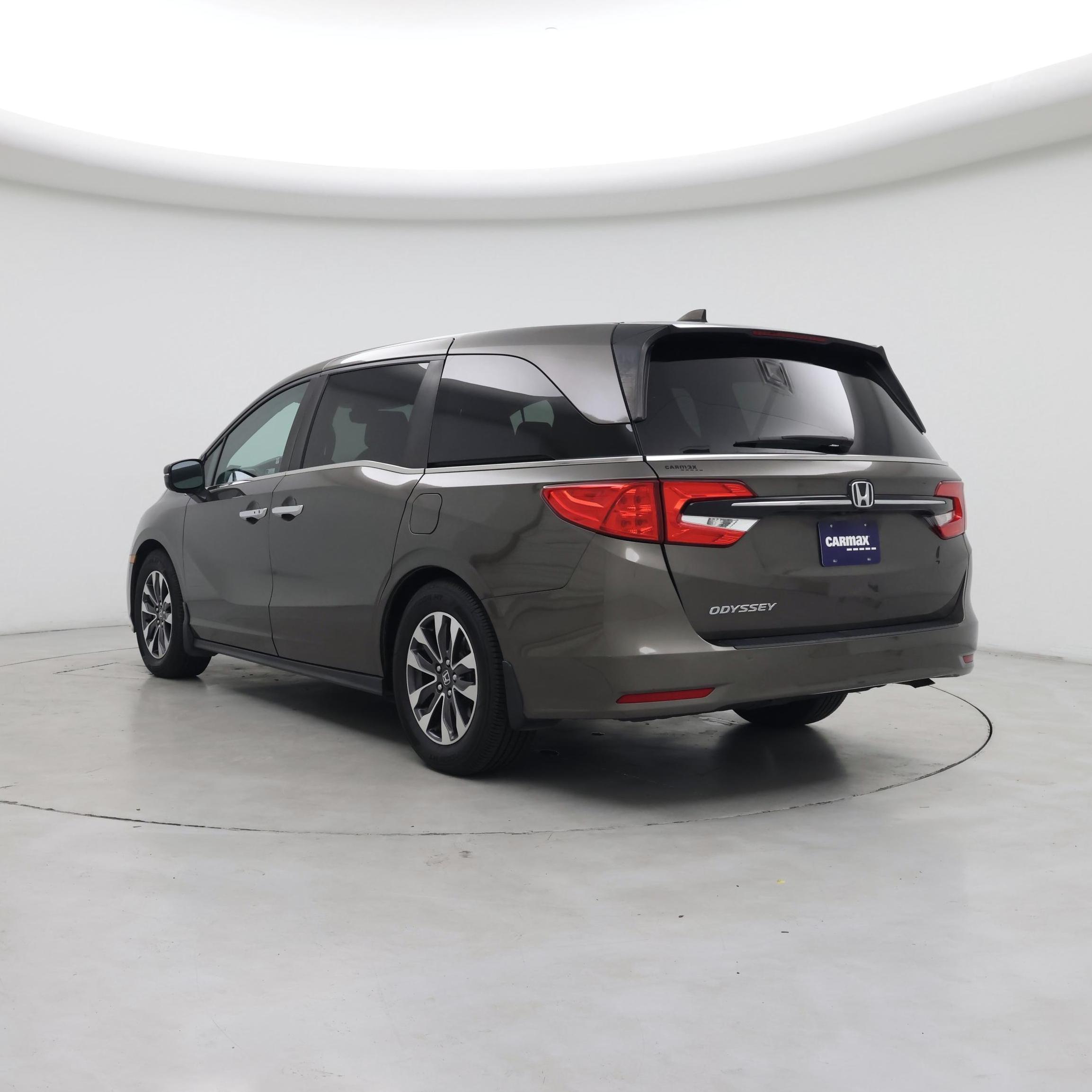 Thumbnail: 2023 Honda Odyssey - 2