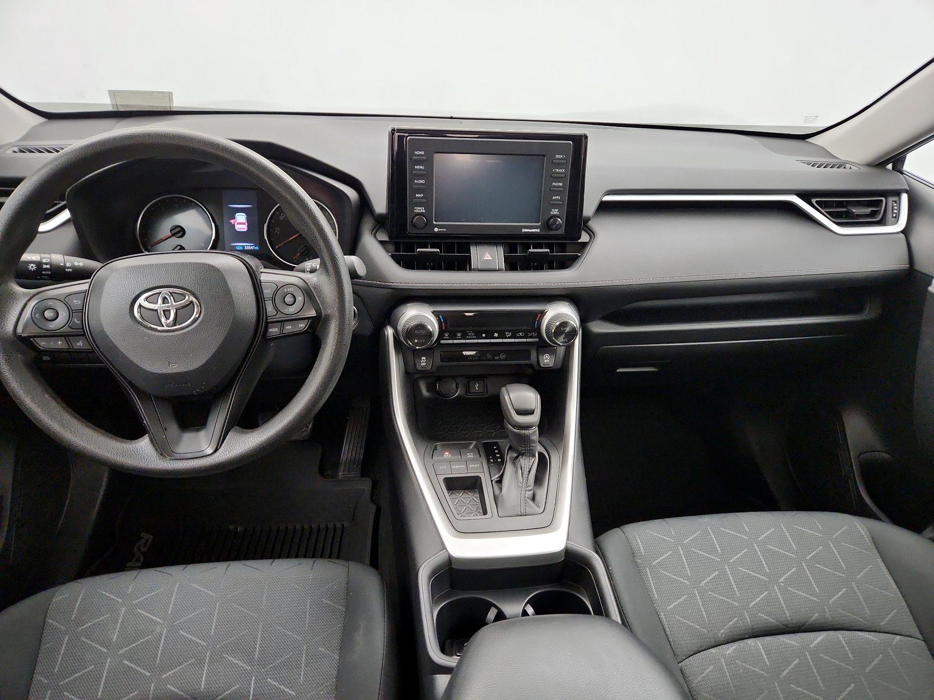 Thumbnail: 2020 Toyota RAV4 - 9