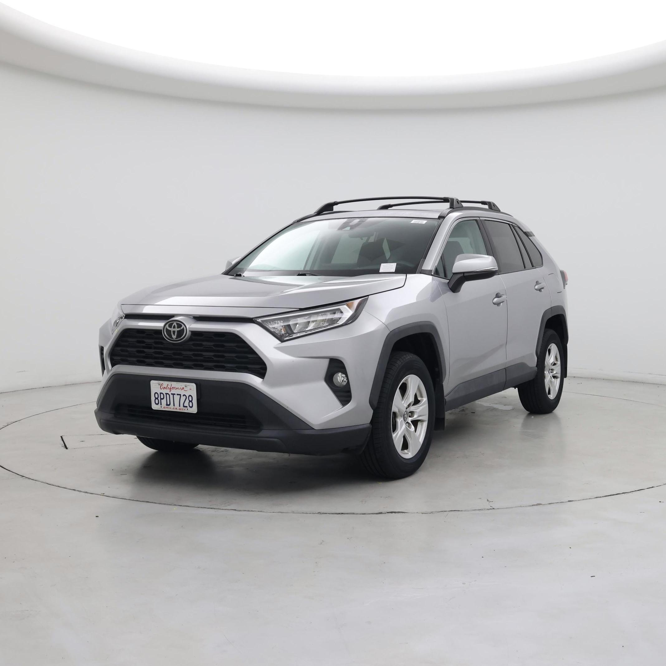 Thumbnail: 2020 Toyota RAV4 - 4