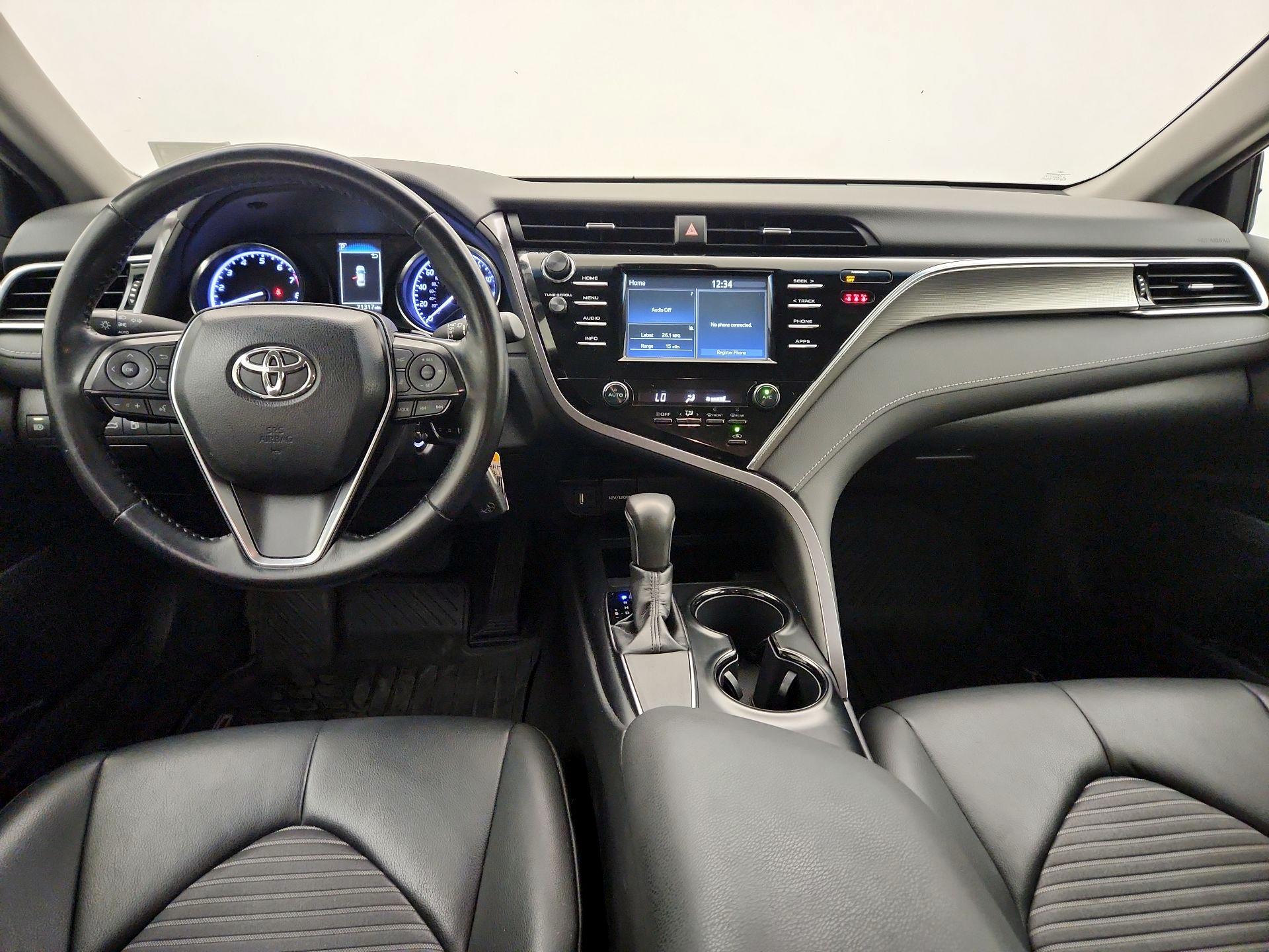 Thumbnail: 2018 Toyota Camry - 9