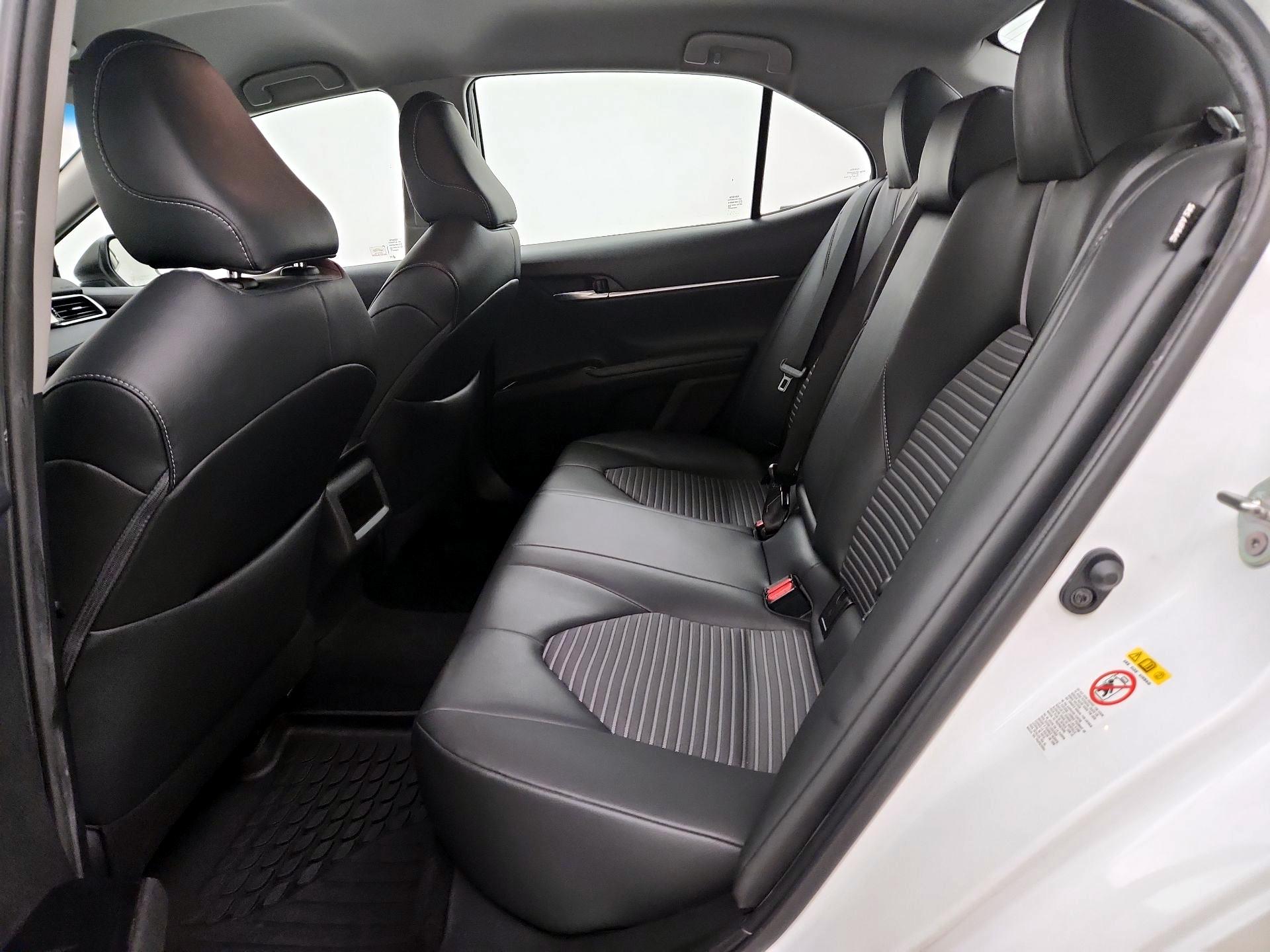 Thumbnail: 2018 Toyota Camry - 19