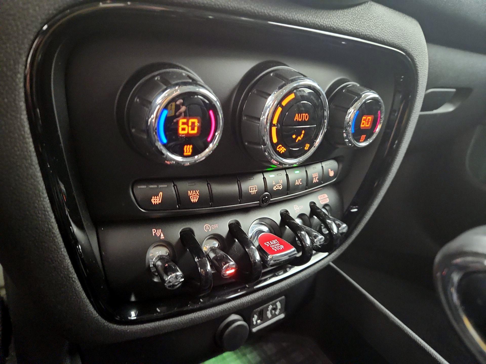 Thumbnail: 2018 MINI Cooper Clubman - 16