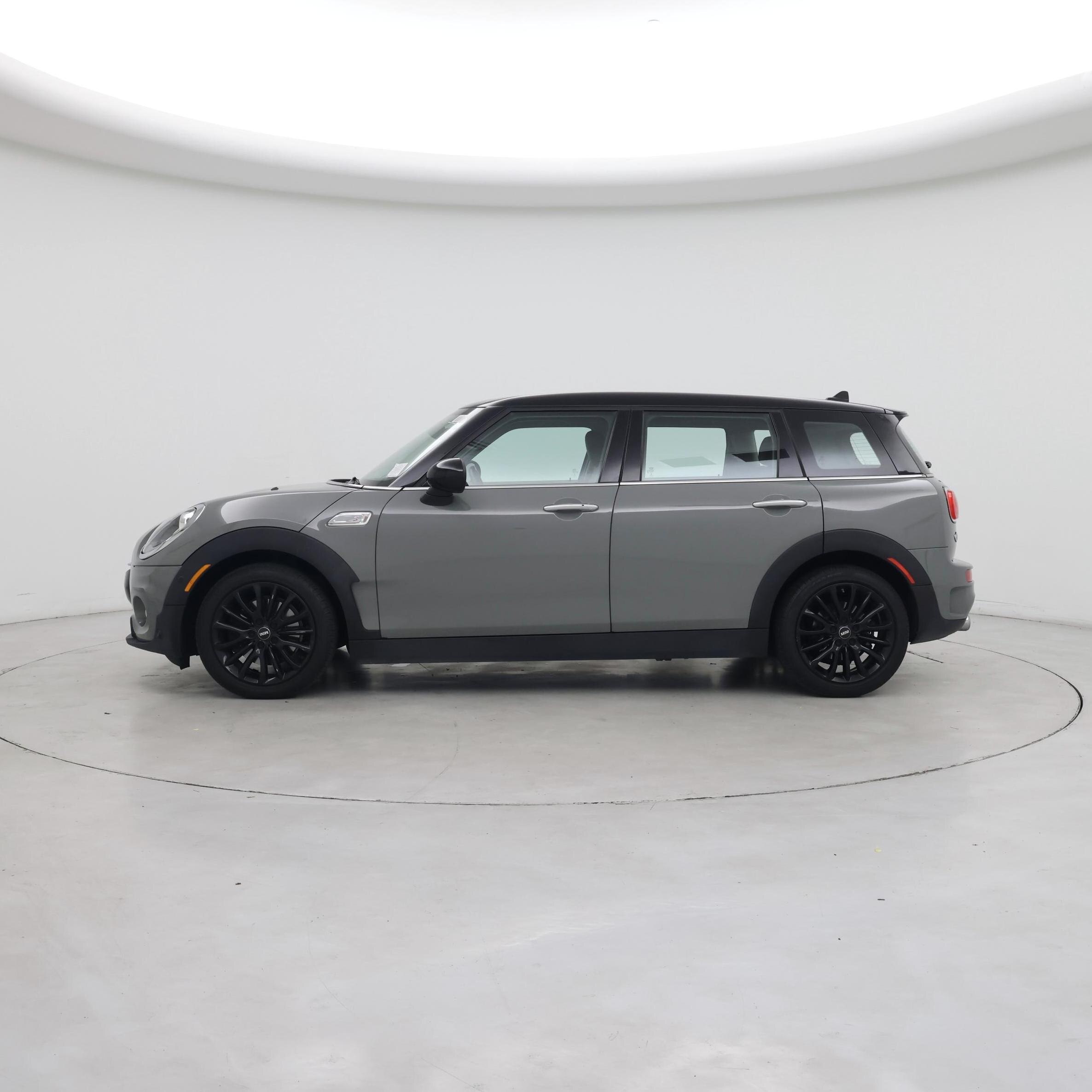 Thumbnail: 2018 MINI Cooper Clubman - 3