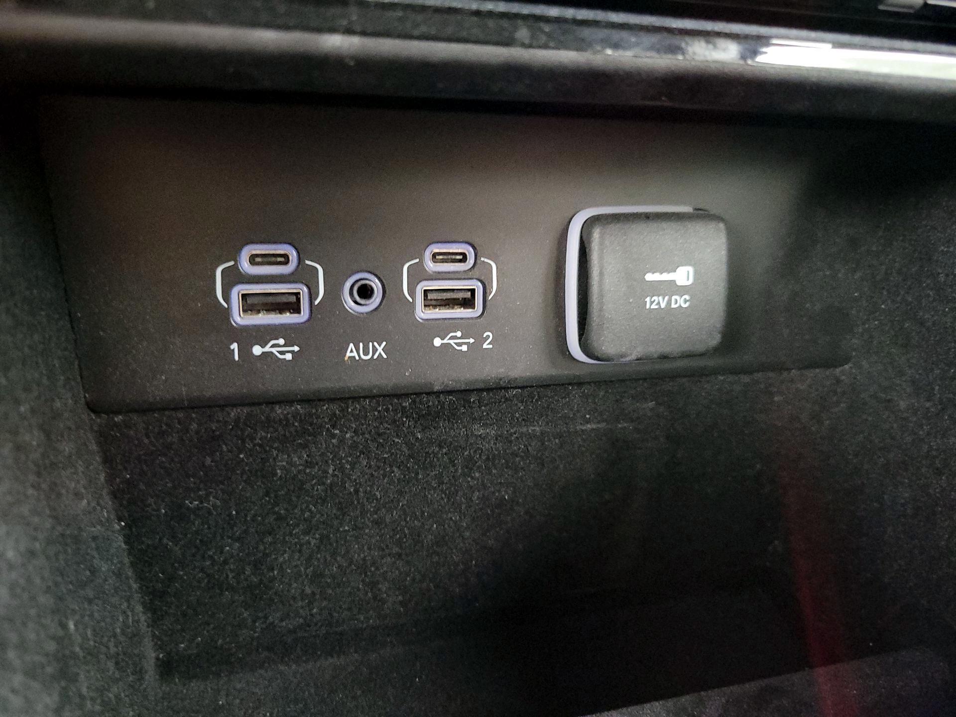 Thumbnail: 2021 Jeep Grand Cherokee L - 19