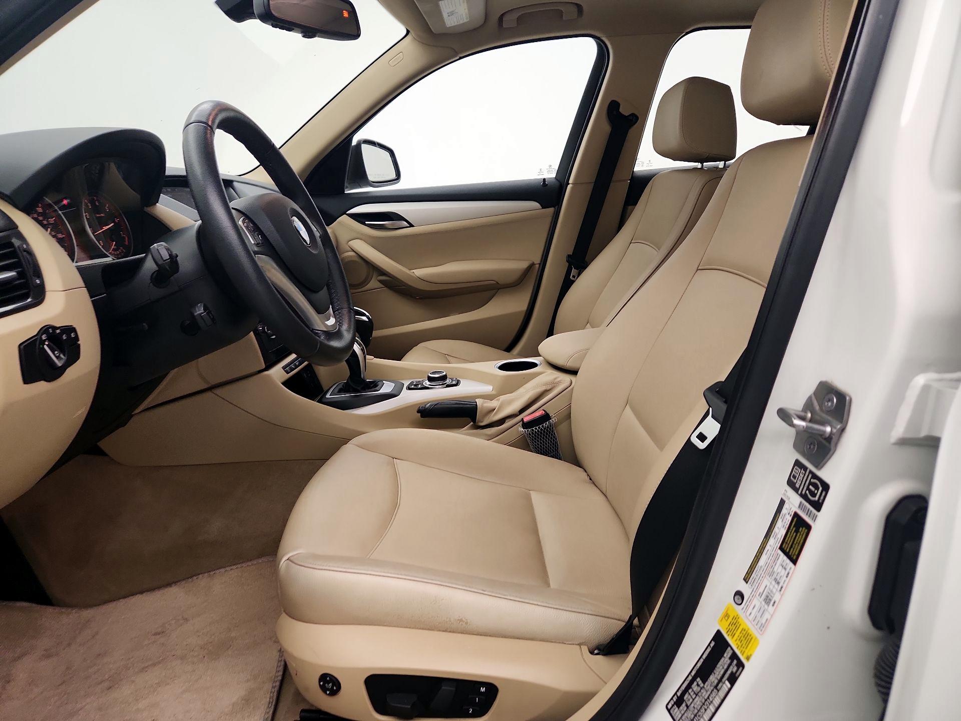 Thumbnail: 2015 BMW X1 - 11