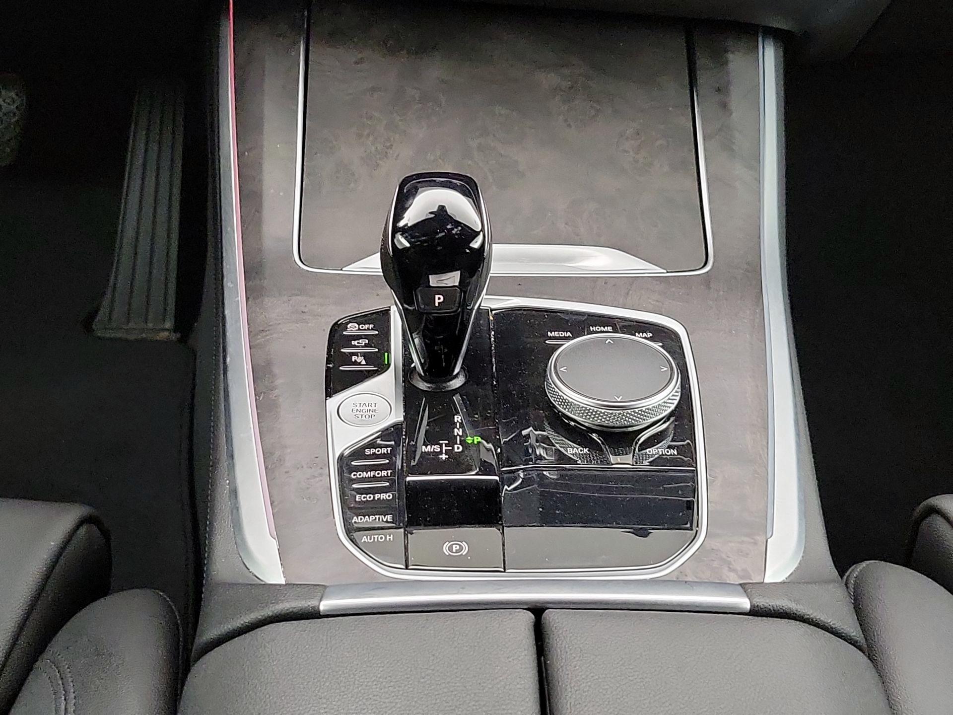 Thumbnail: 2022 BMW X5 - 18