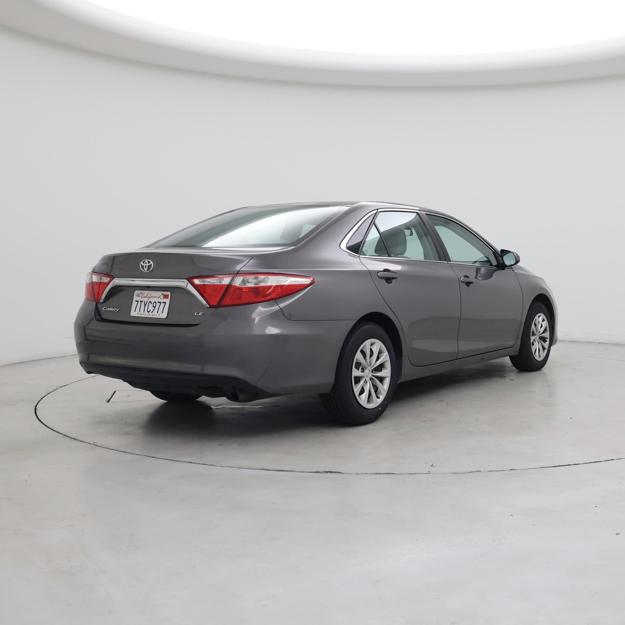 Thumbnail: 2016 Toyota Camry - 8