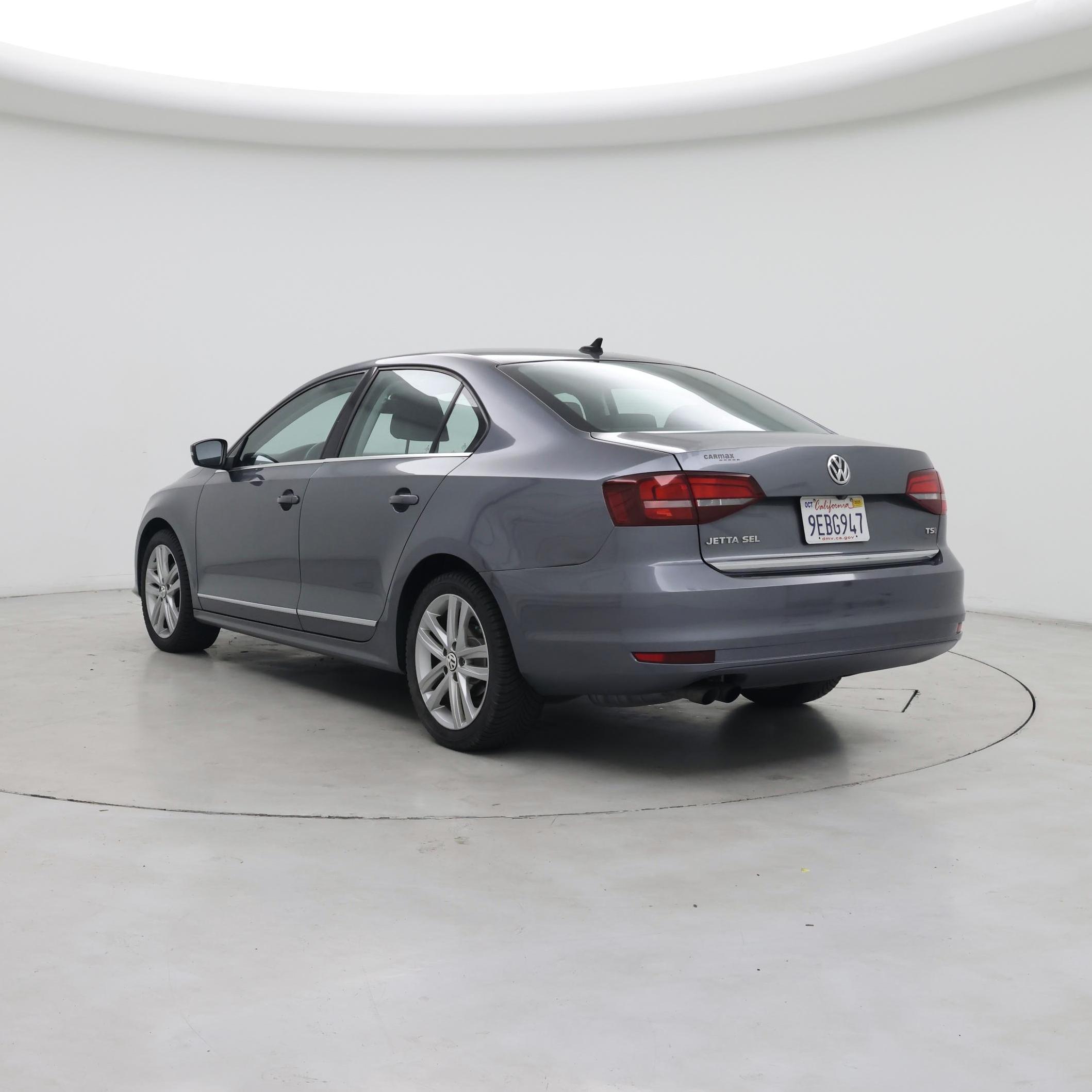 Thumbnail: 2017 Volkswagen Jetta - 2