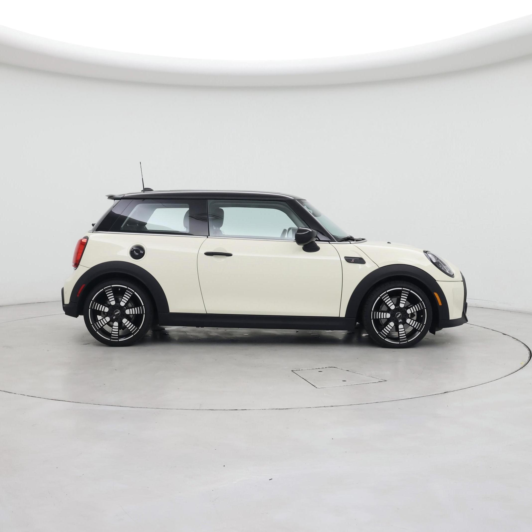 Thumbnail: 2023 MINI Cooper Hardtop - 7
