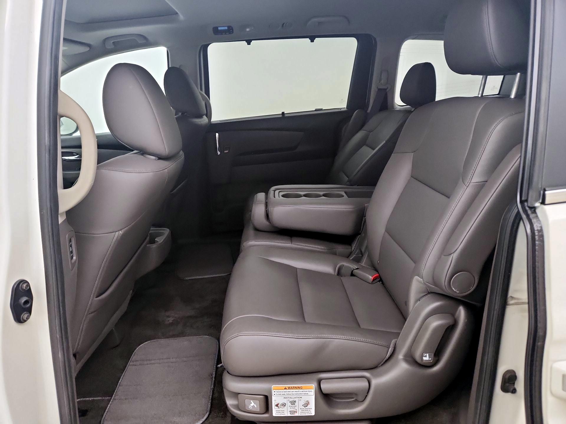Thumbnail: 2014 Honda Odyssey - 20