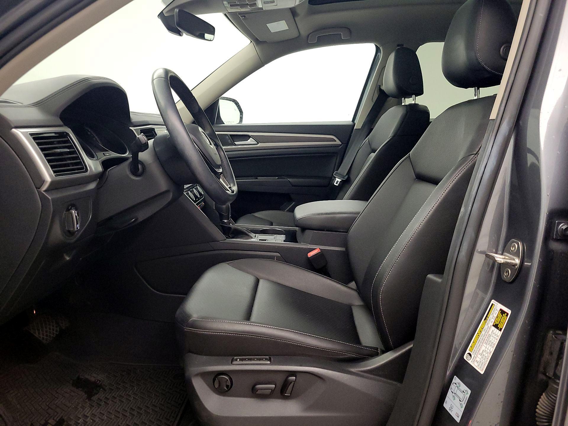 Thumbnail: 2018 Volkswagen Atlas - 11