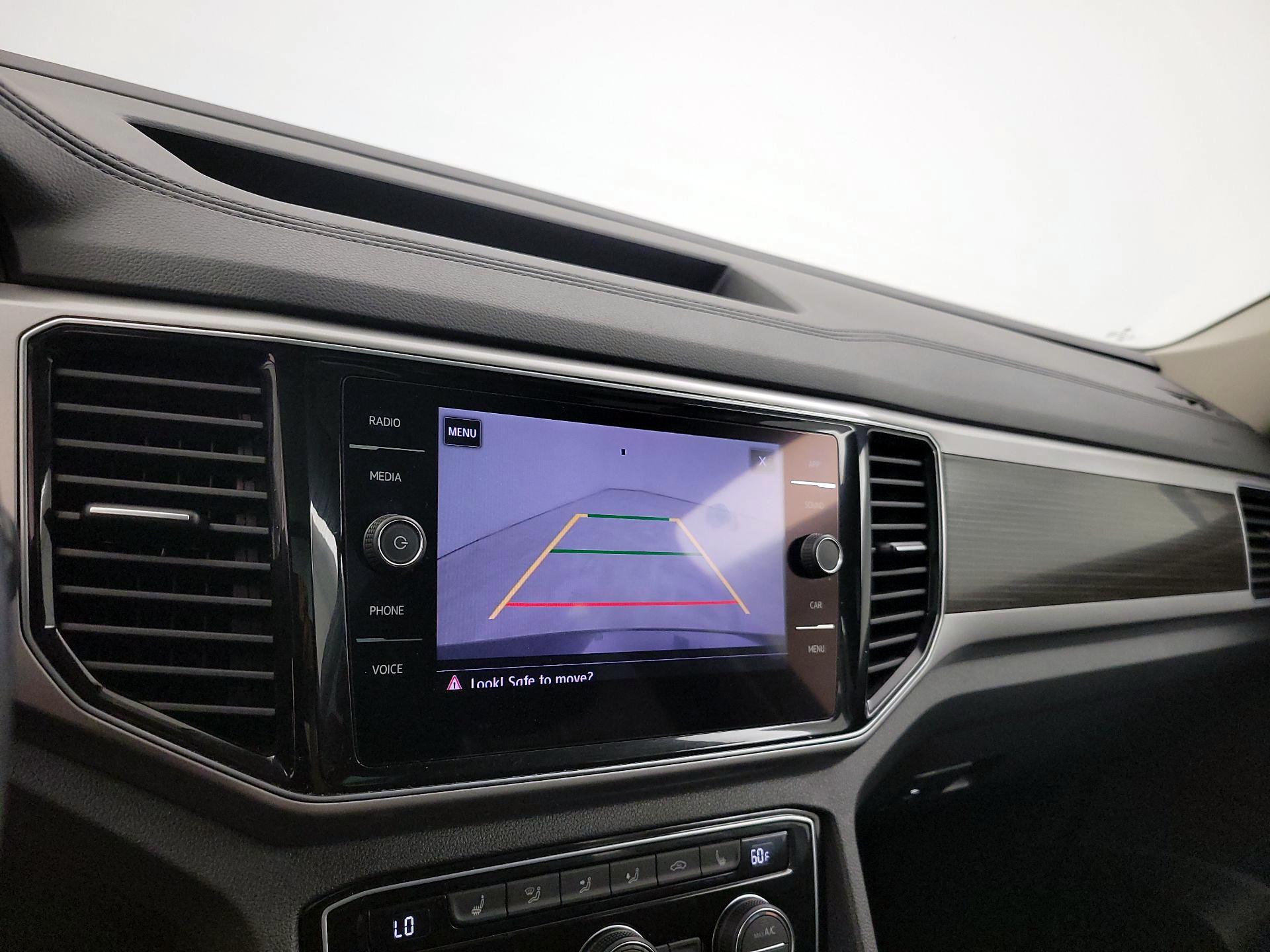 Thumbnail: 2018 Volkswagen Atlas - 14