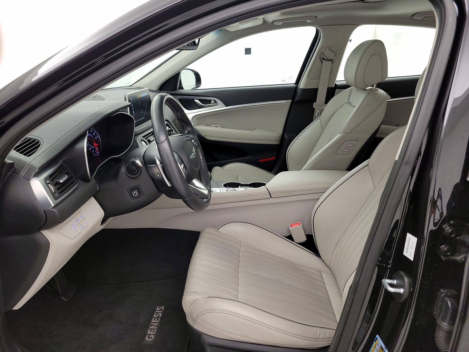 Thumbnail: 2020 Genesis G70 - 11