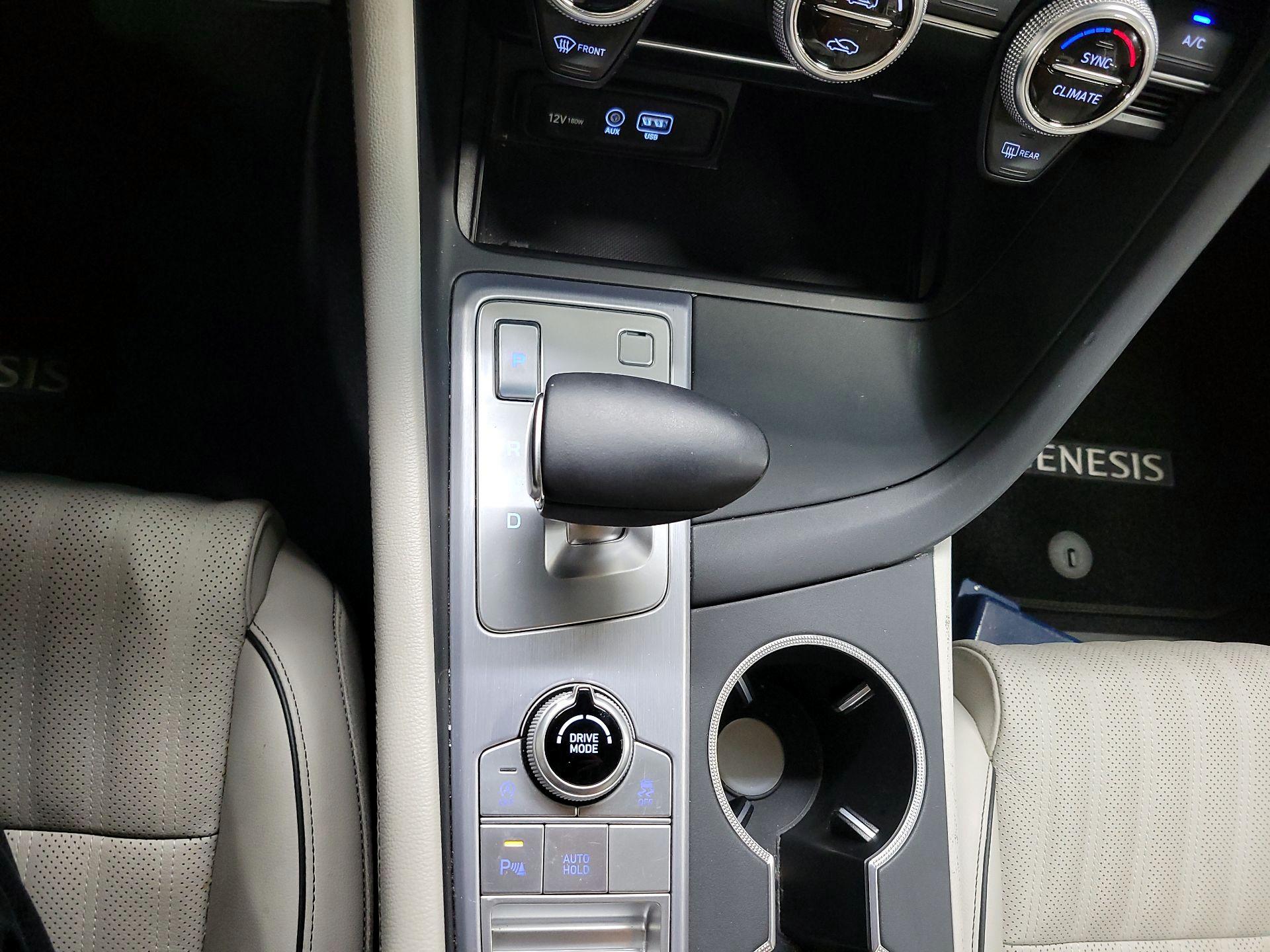 Thumbnail: 2020 Genesis G70 - 18