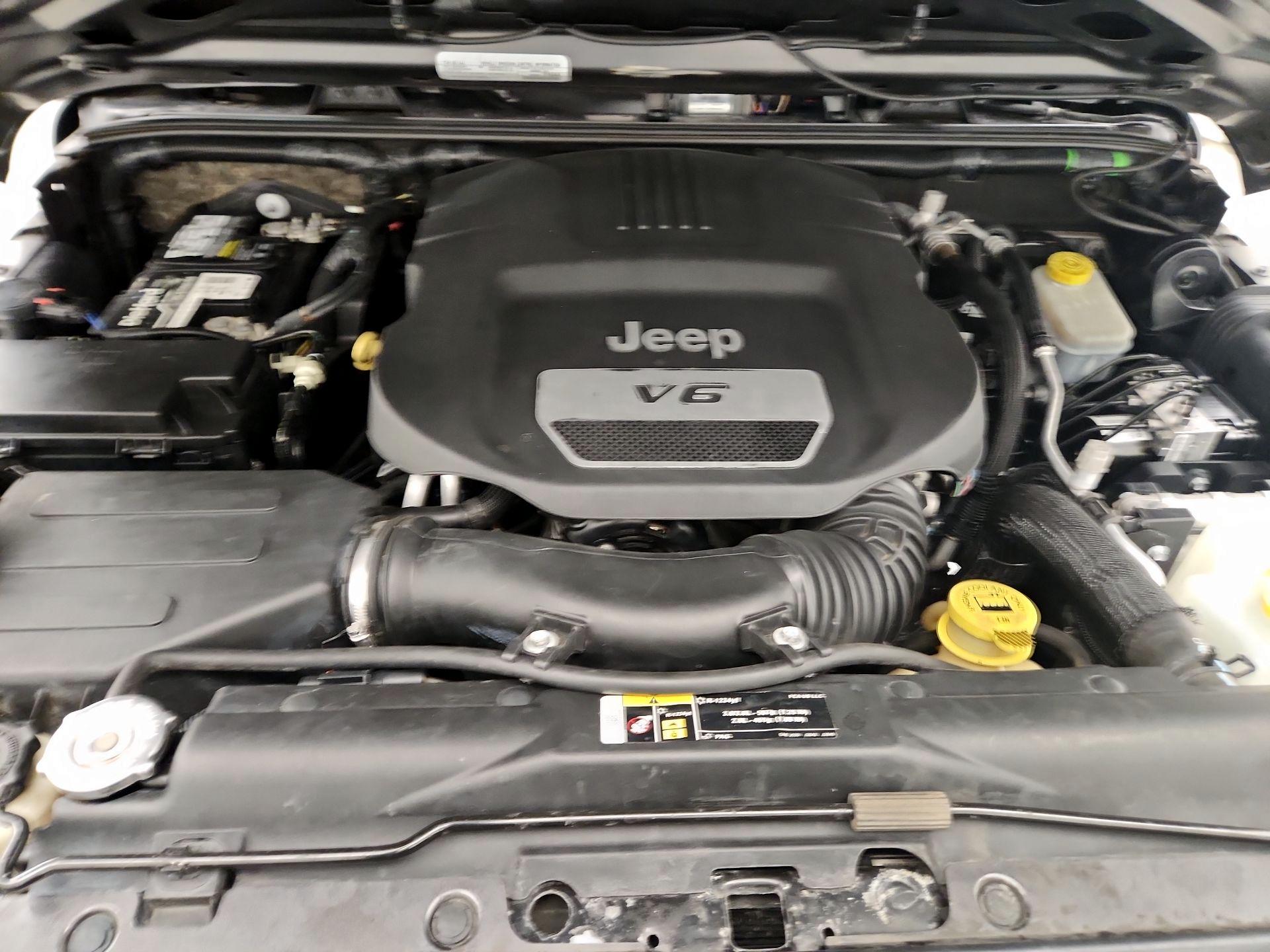 Thumbnail: 2018 Jeep Wrangler - 18